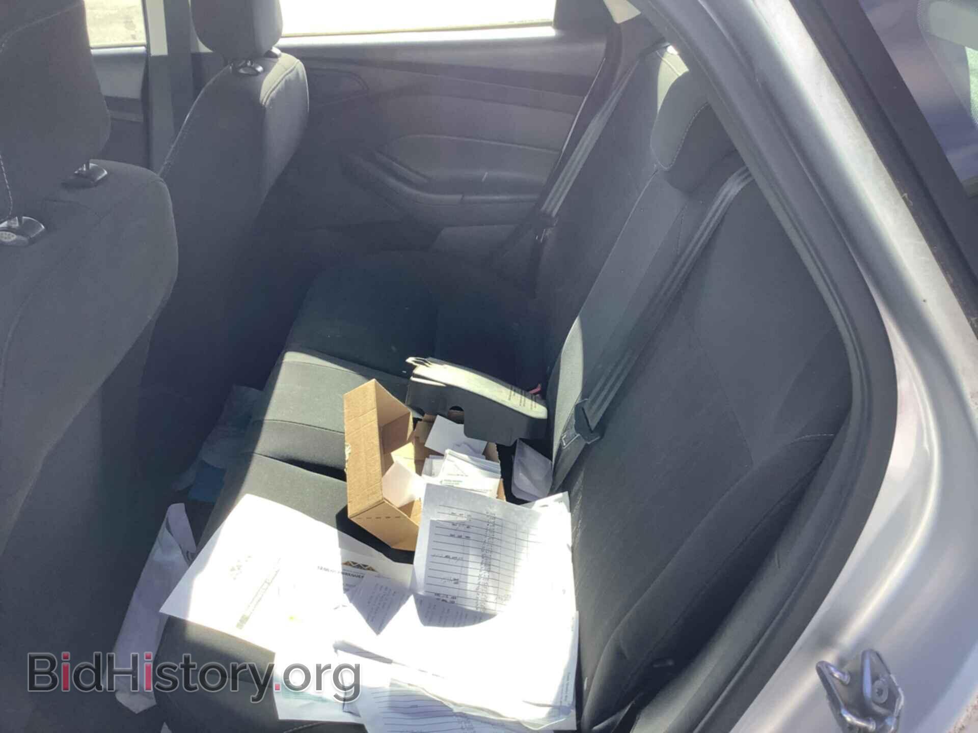 2016 FORD FOCUS - VIN: 1FADP3E25GL302245 - Photo 9