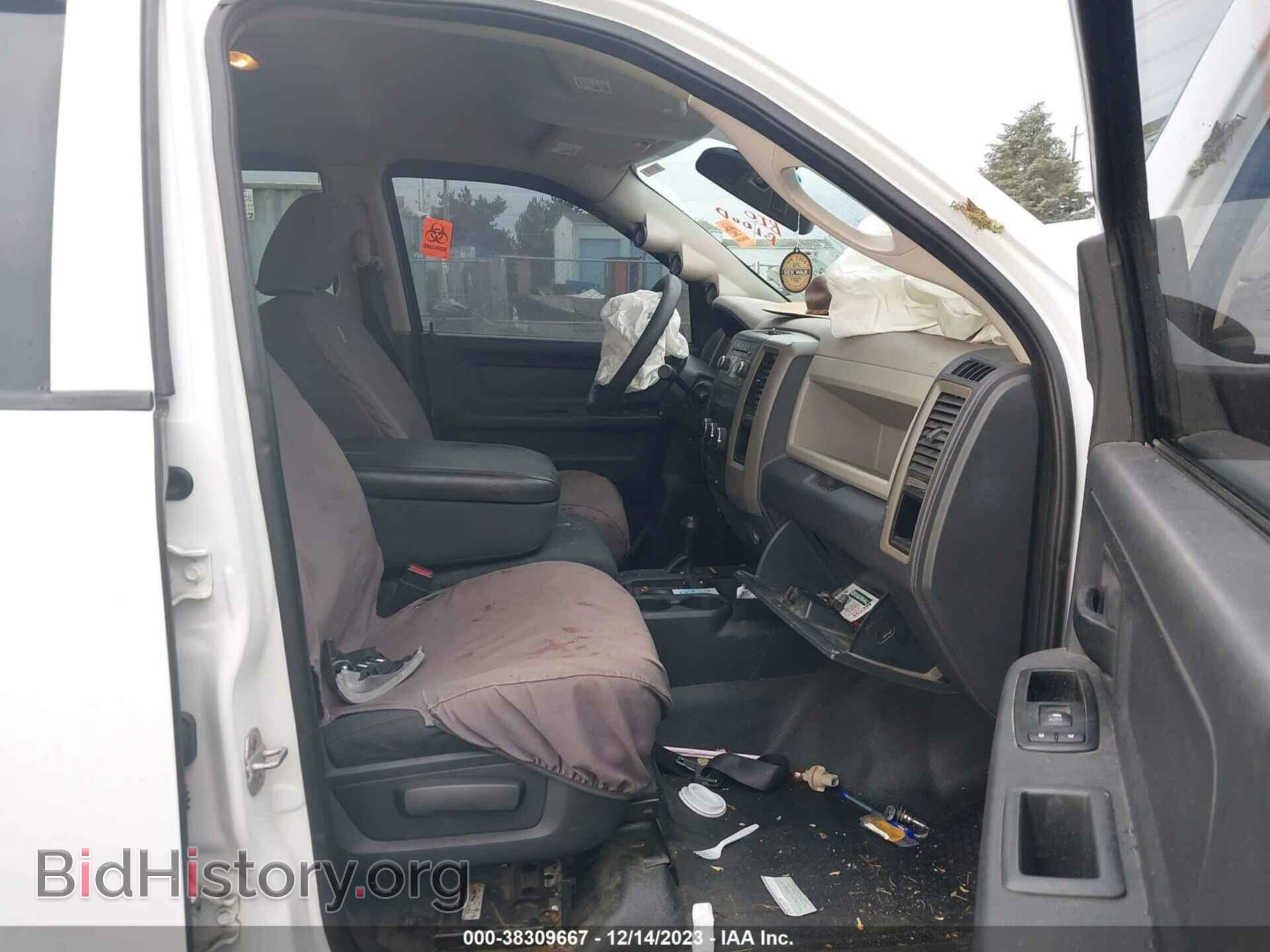 2012 RAM 2500 - VIN: 3C6UD5HL3CG318932 - Photo 5