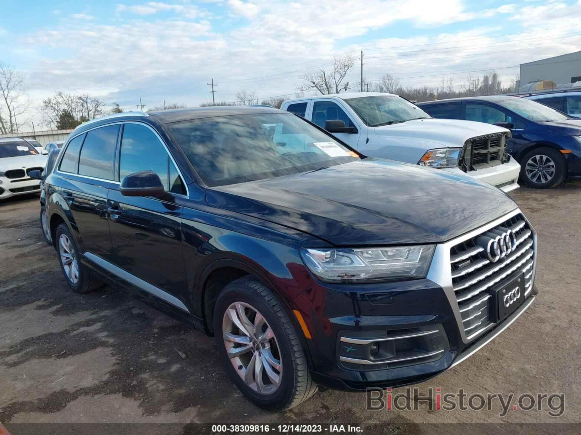 Photo WA1LAAF70HD017478 - AUDI Q7 2017