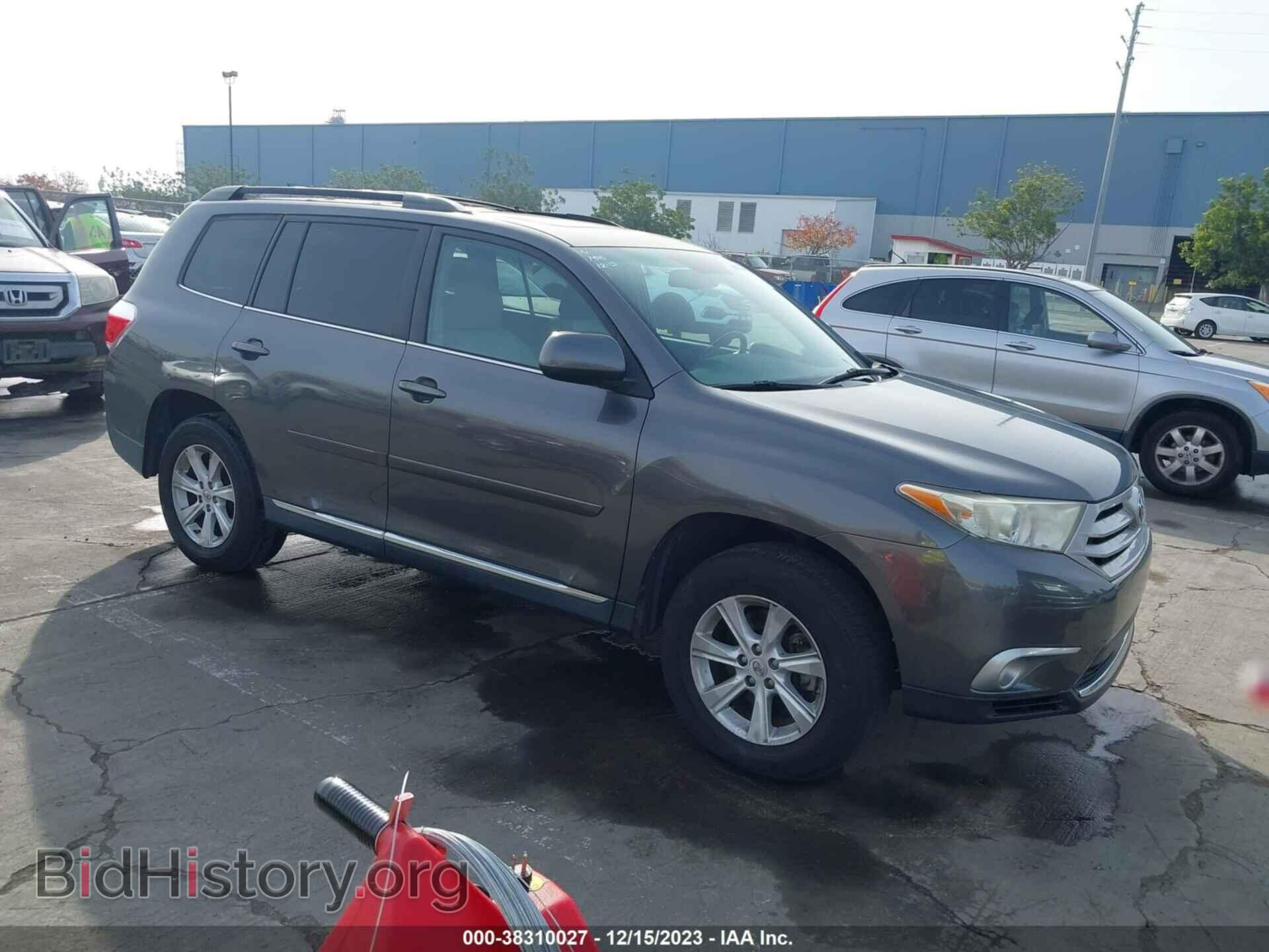 Фотография 5TDBK3EH6BS084800 - TOYOTA HIGHLANDER 2011