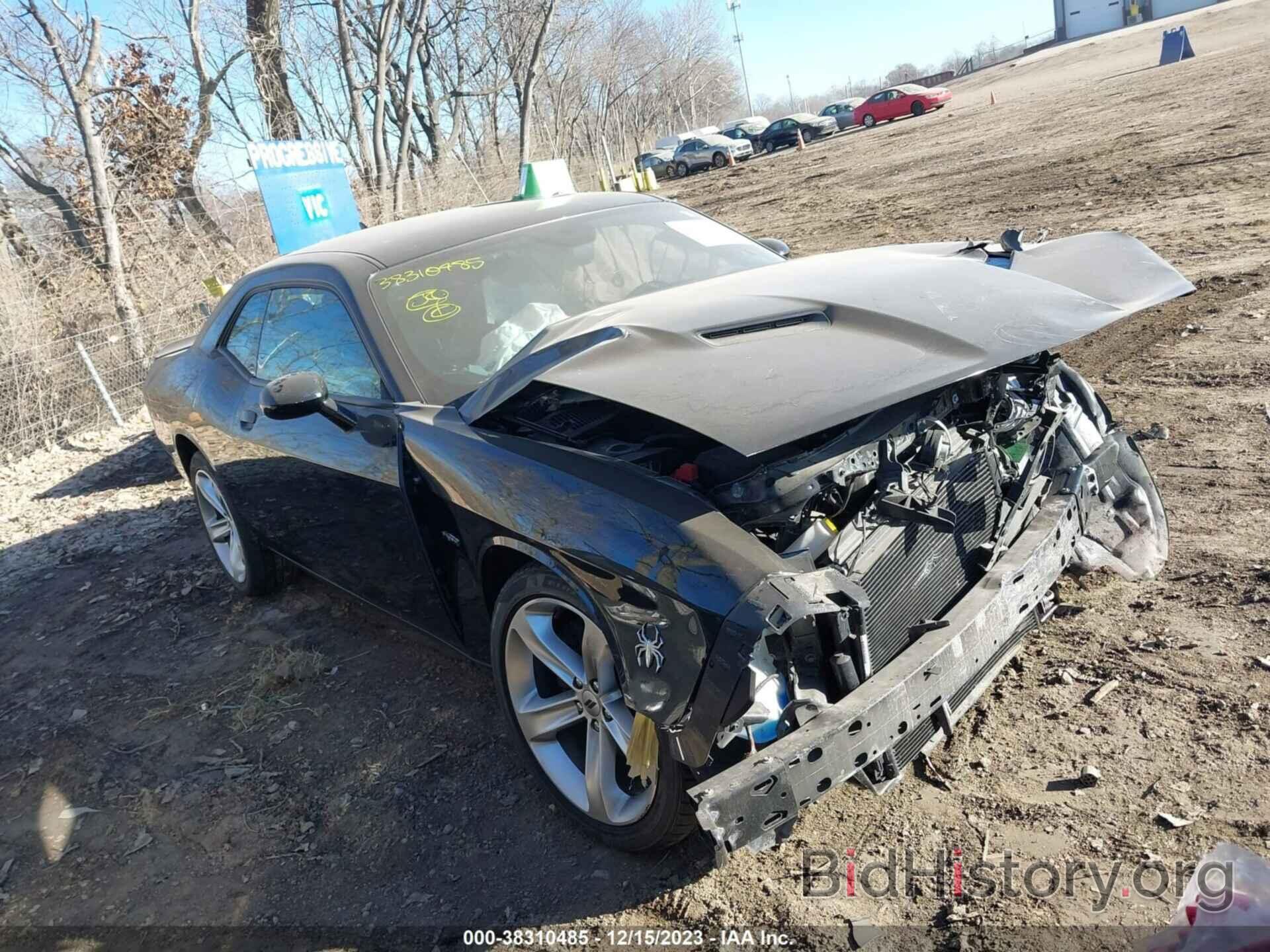 Photo 2C3CDZBT1JH259823 - DODGE CHALLENGER 2018