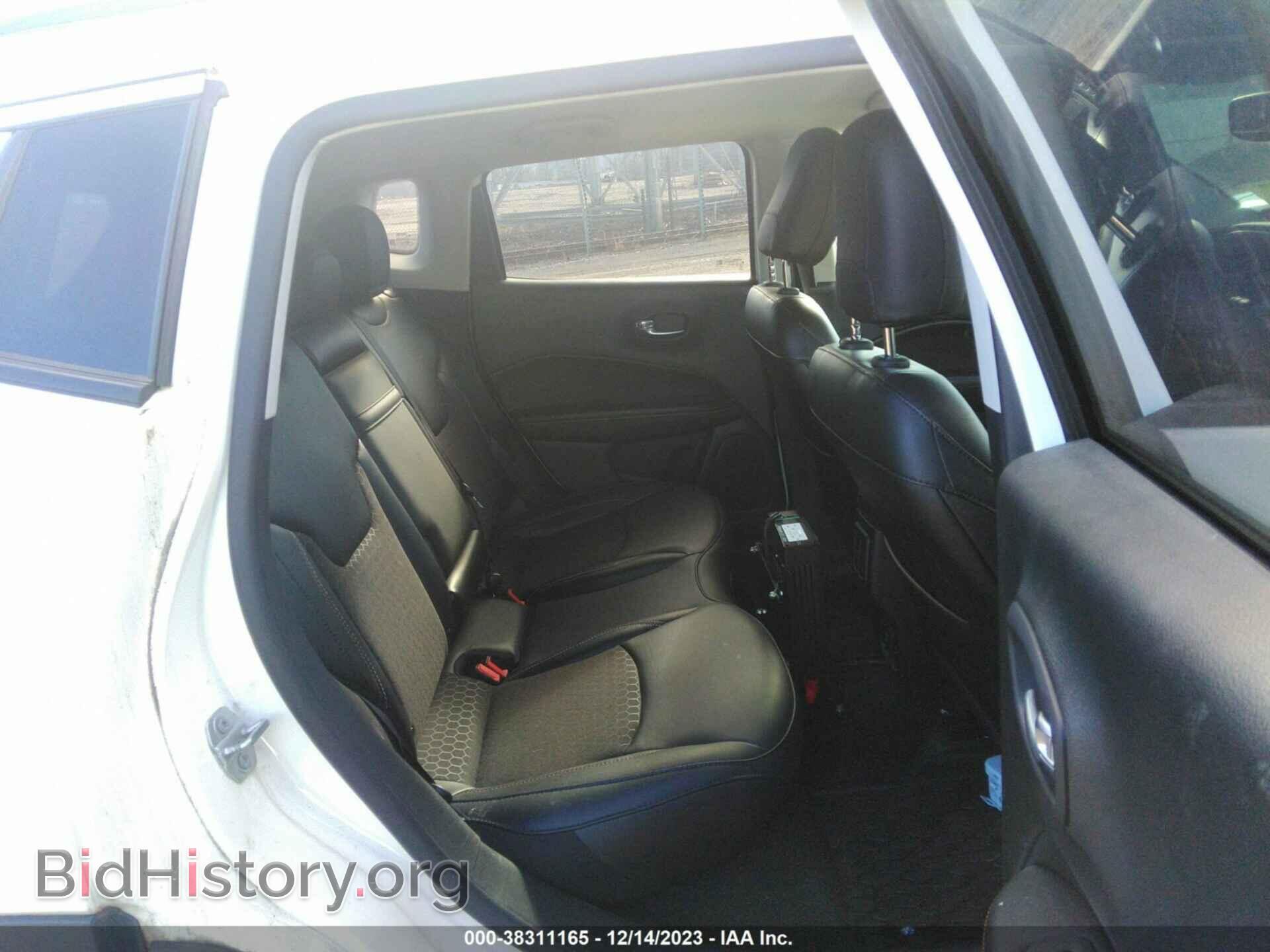 2019 JEEP COMPASS - VIN: 3C4NJDBB4KT672111 - Photo 8