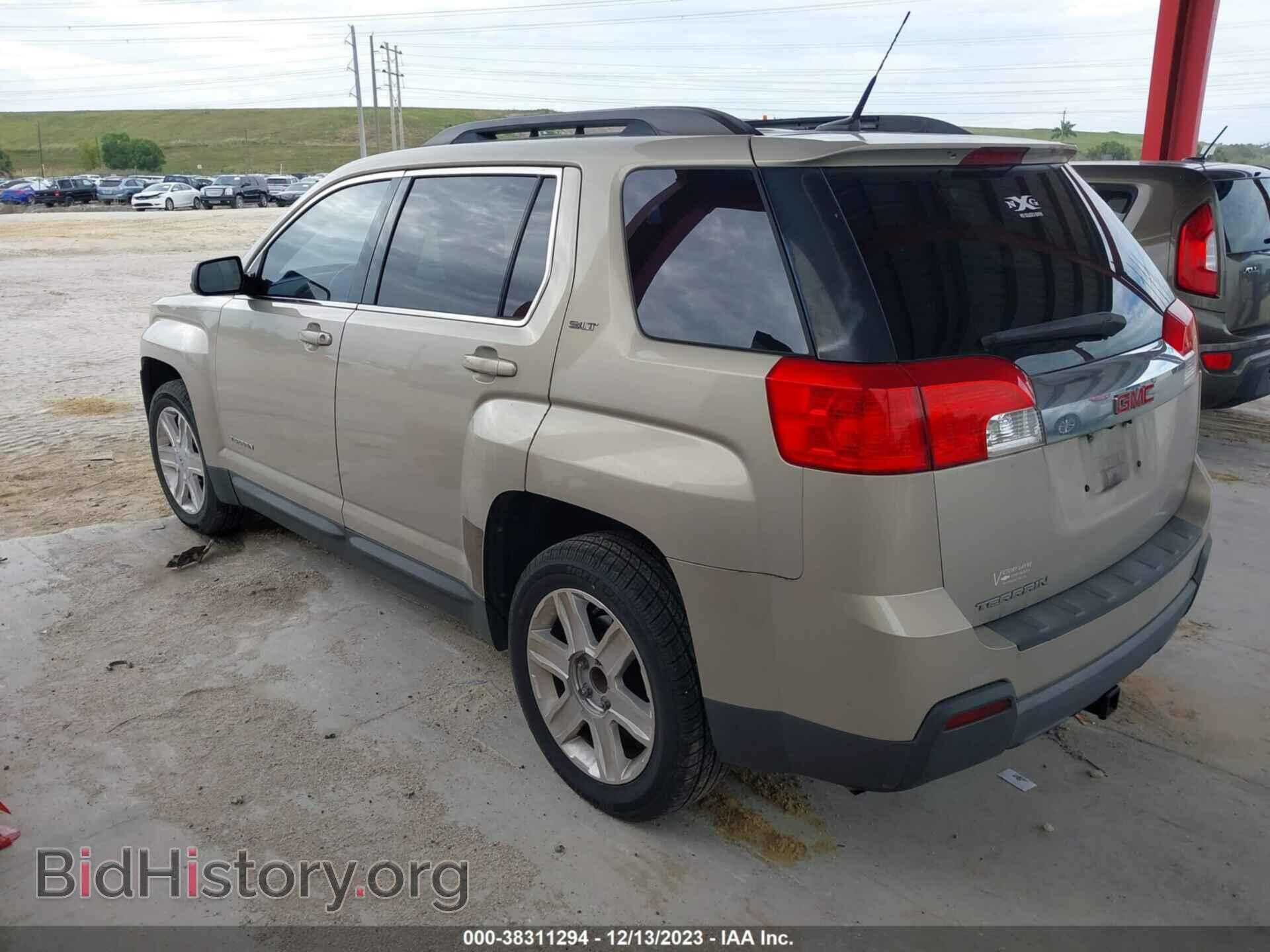 2011 GMC TERRAIN - VIN: 2CTALUEC8B6284000 - Фото 3