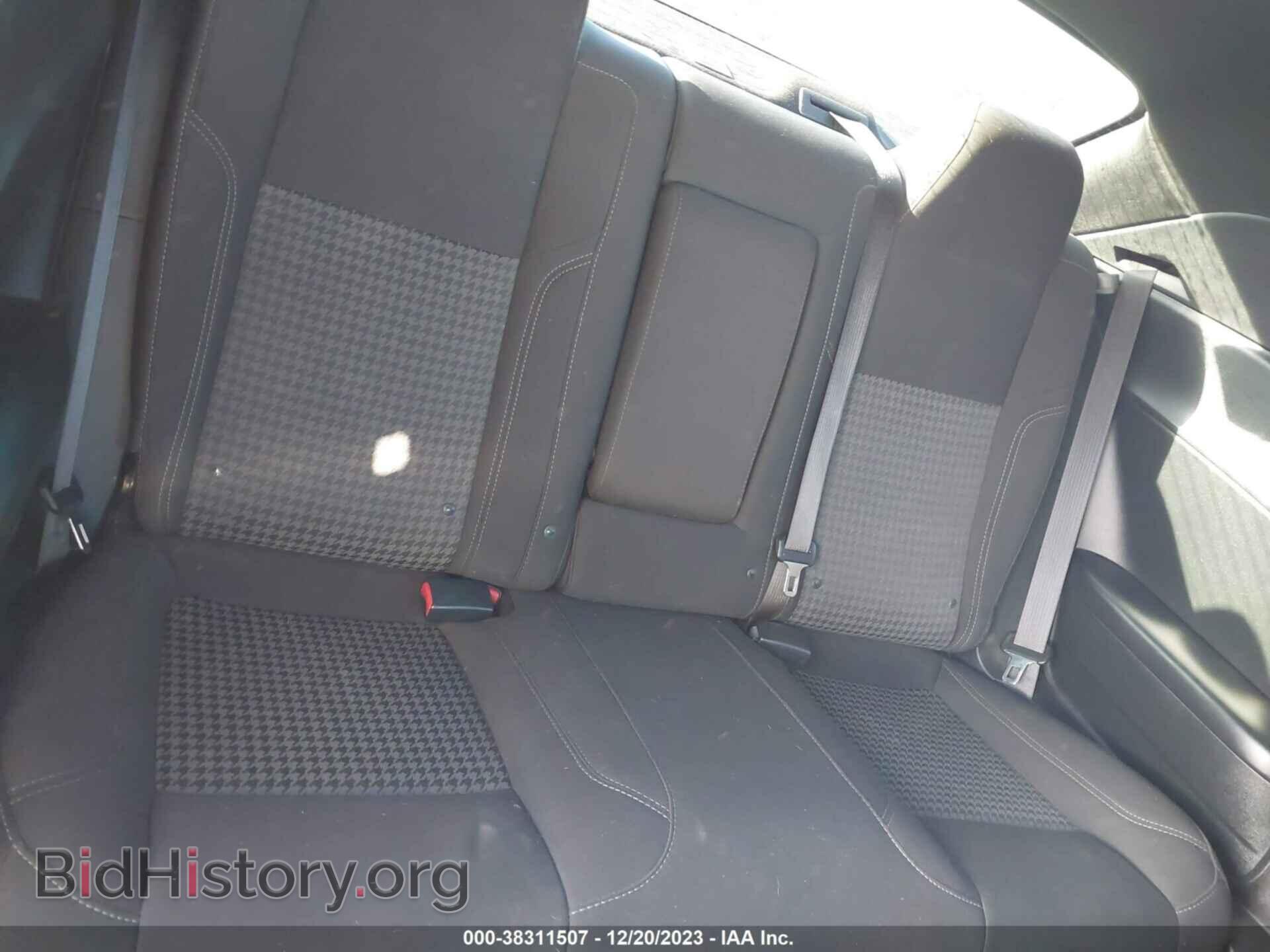 2015 DODGE CHALLENGER - VIN: 2C3CDZAG4FH860980 - Фото 8