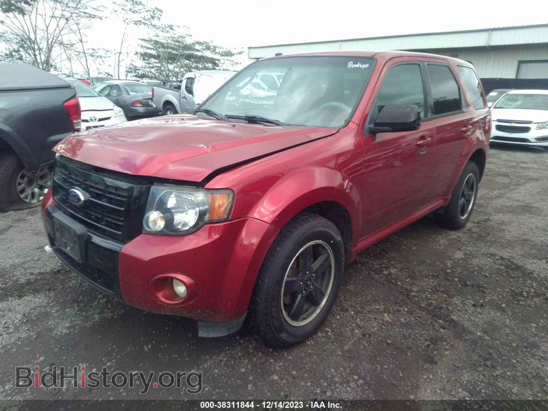 2012 FORD ESCAPE - VIN: 1FMCU0D72CKC09219 - Photo 2