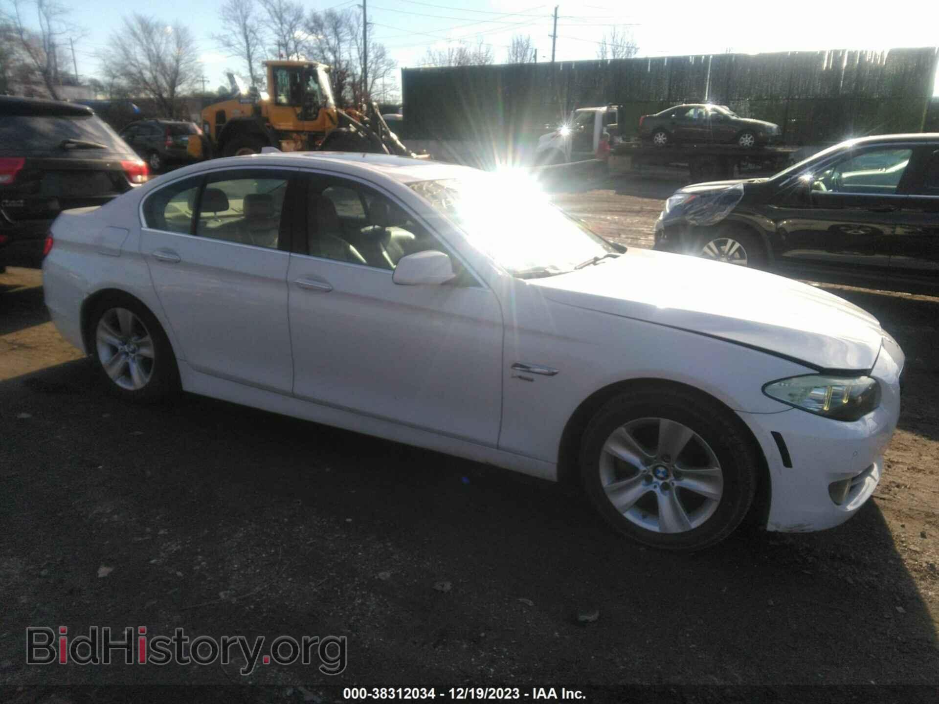 Фотография WBAXH5C59CDW09366 - BMW 528I 2012