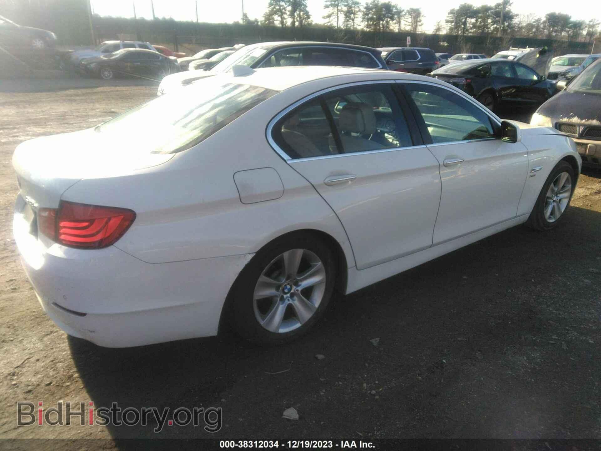 2012 BMW 528I - VIN: WBAXH5C59CDW09366 - Photo 4