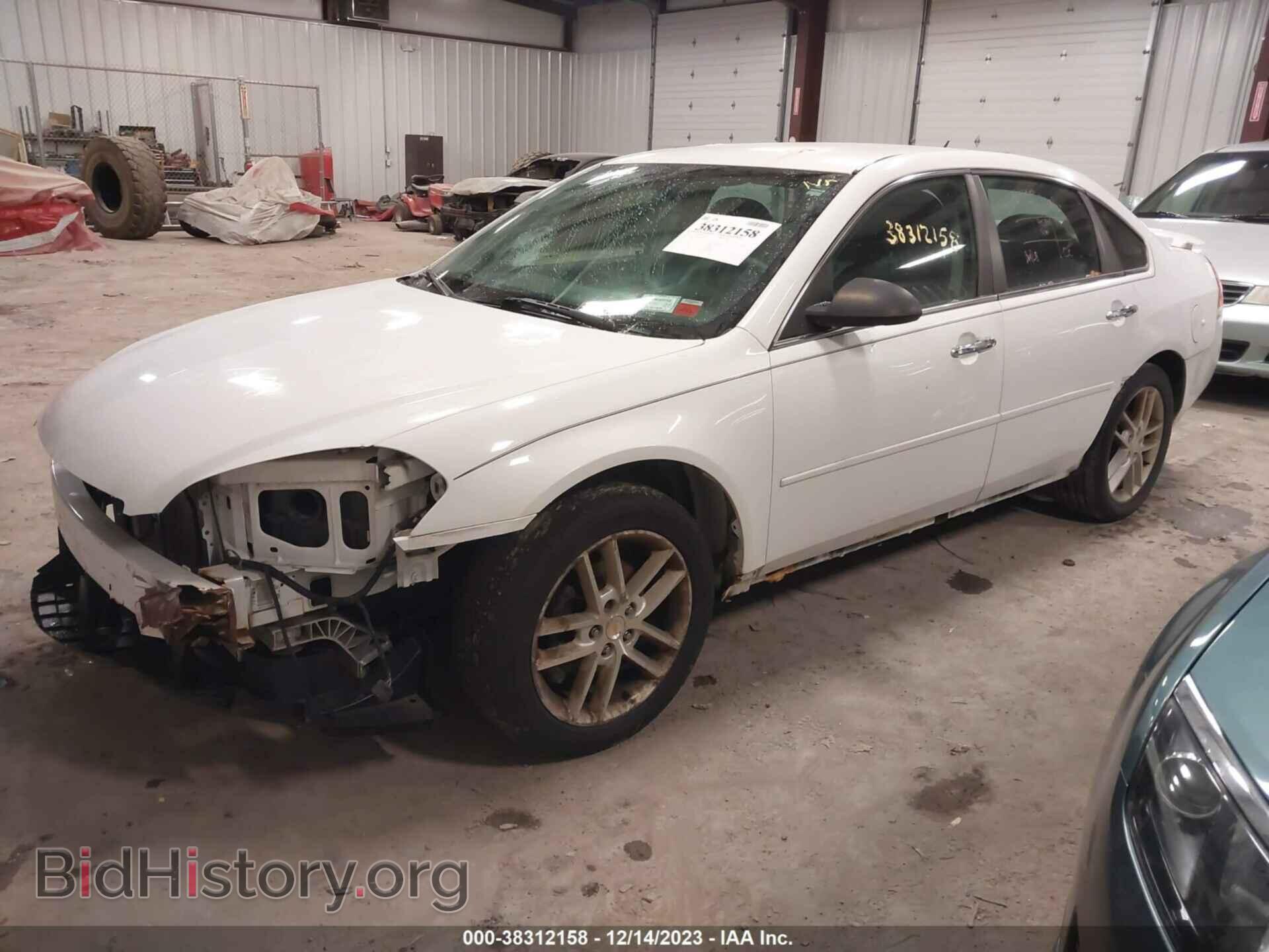 2011 CHEVROLET IMPALA - VIN: 2G1WC5EM3B1176390 - Фото 2