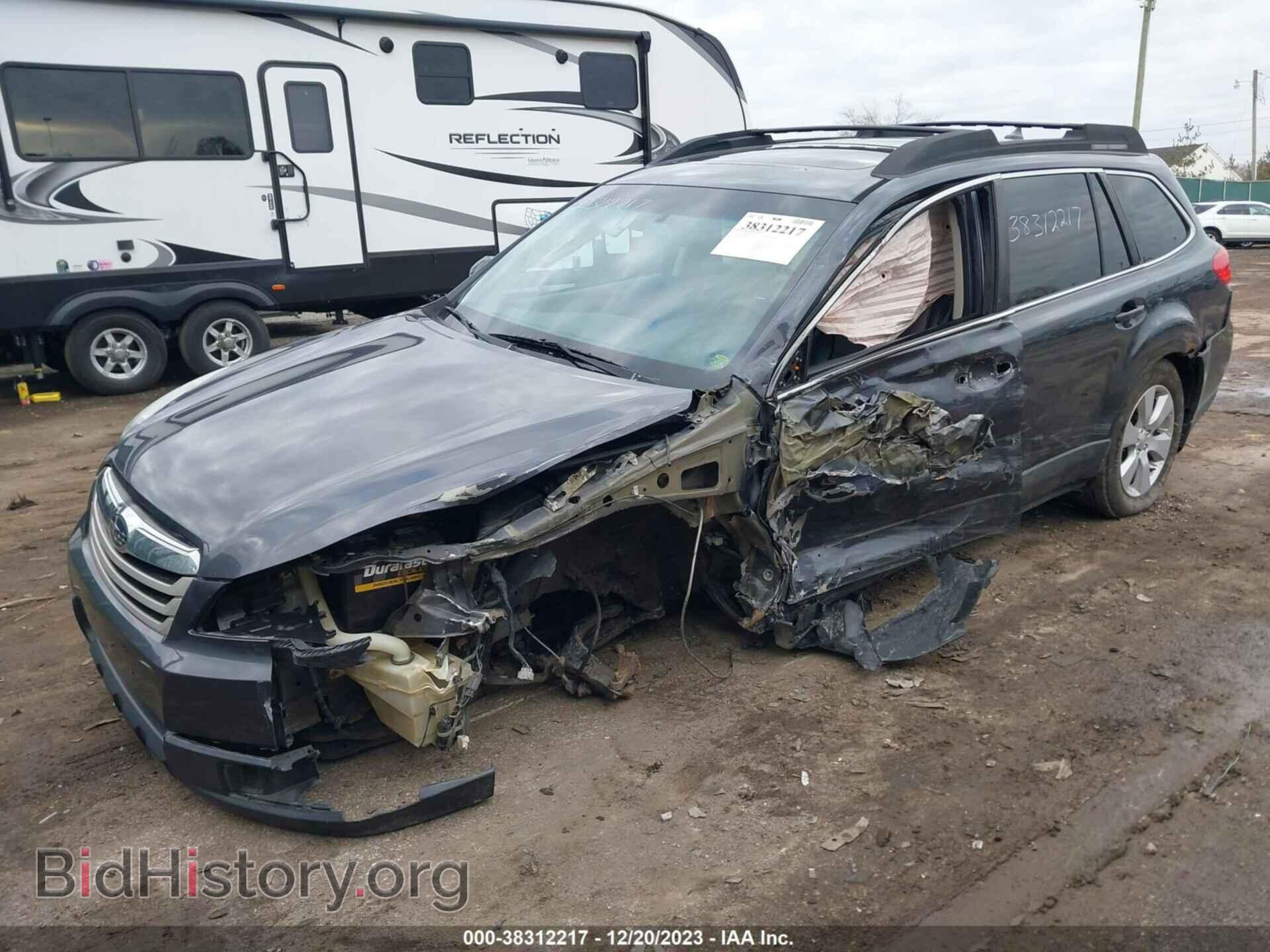 2011 SUBARU OUTBACK - VIN: 4S4BRBKC7B3409708 - Фото 2