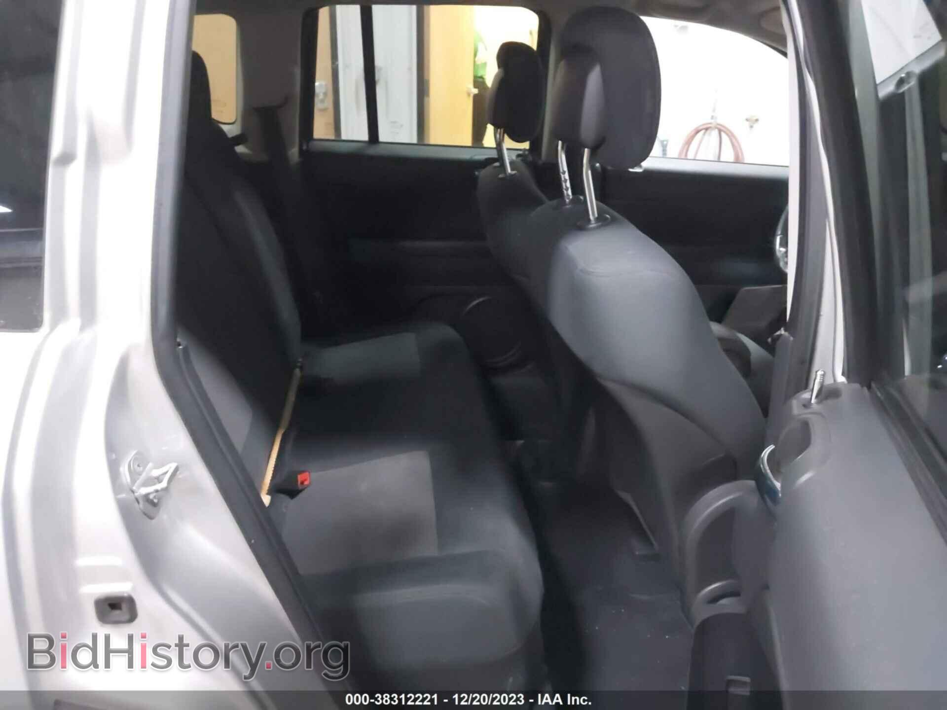2011 JEEP COMPASS - VIN: 1J4NF1FB1BD210518 - Фото 8