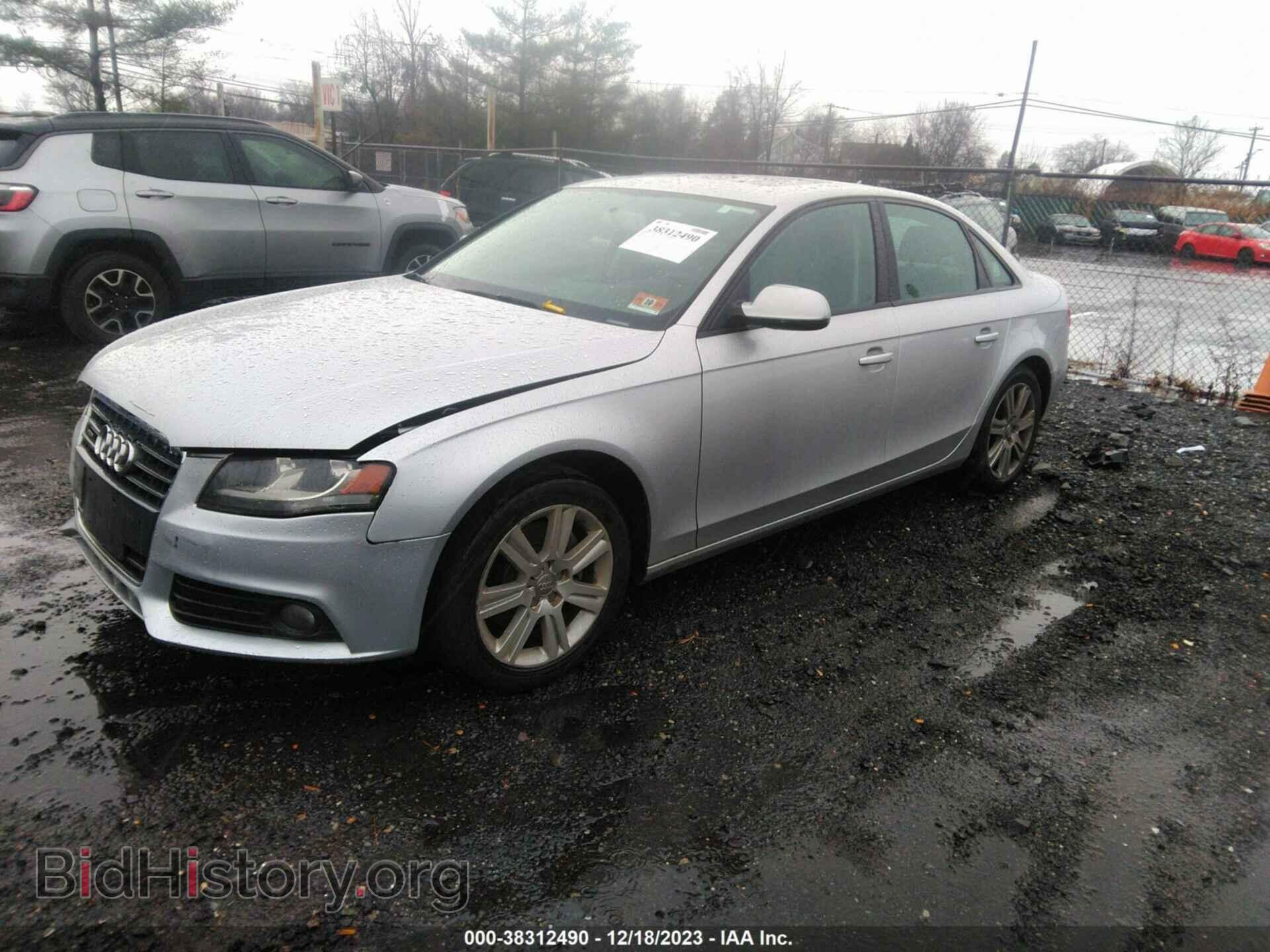 2011 AUDI A4 - VIN: WAUBFAFL9BN054124 - Фото 2