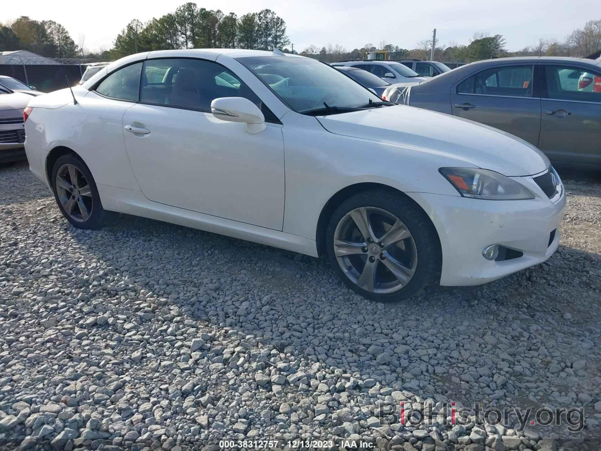 Photo JTHFF2C2XD2526792 - LEXUS IS 250C 2013