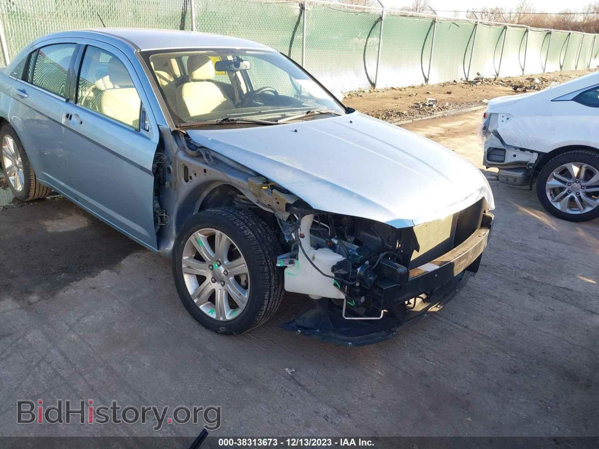 2013 CHRYSLER 200 - VIN: 1C3CCBBB8DN538442 - Photo 6