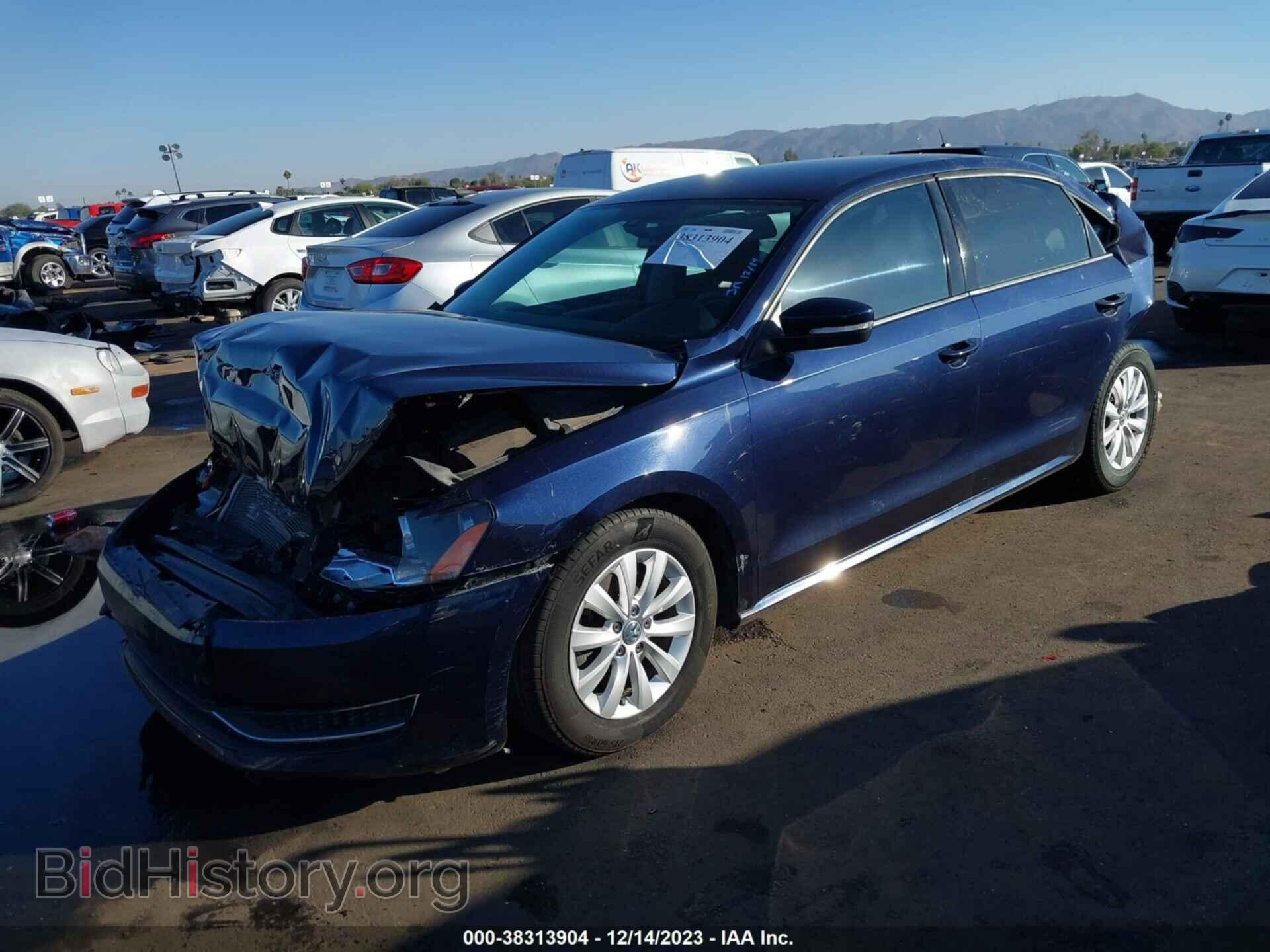 2013 VOLKSWAGEN PASSAT - VIN: 1VWAP7A33DC082938 - Фото 2