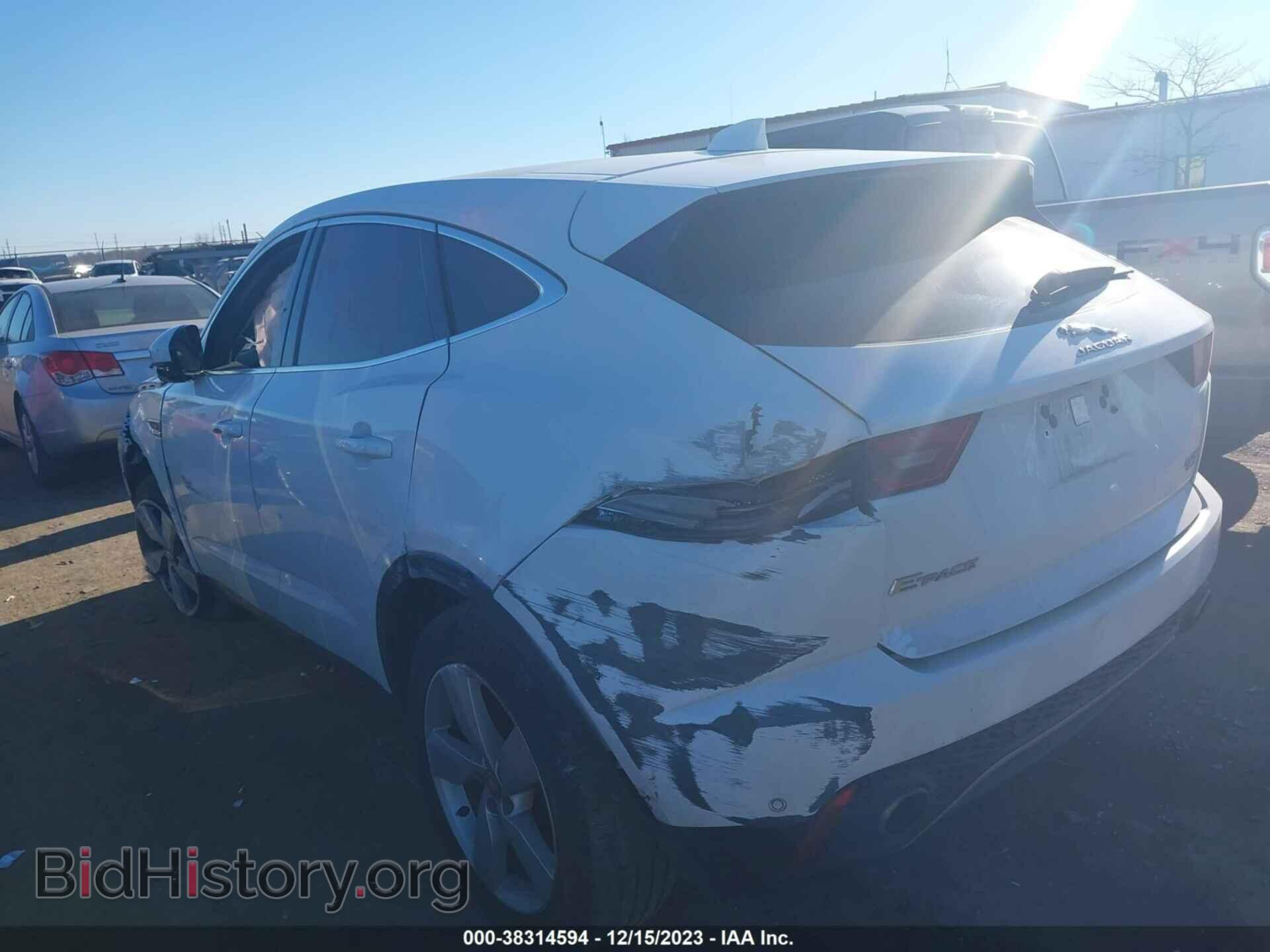2018 JAGUAR E-PACE - VIN: SADFJ2FX0J1Z31024 - Фото 3
