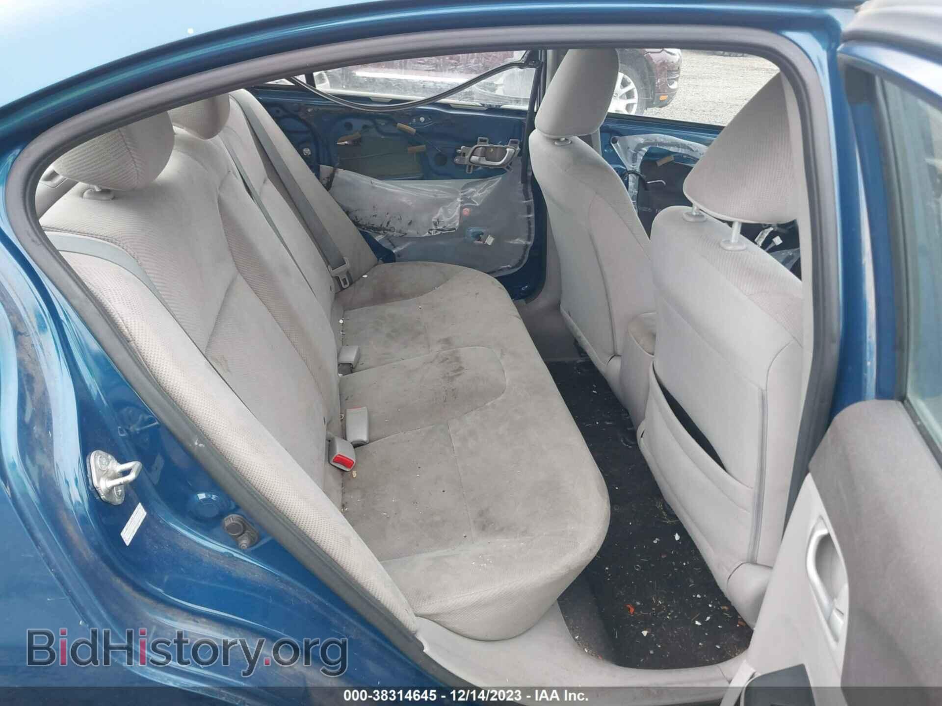 2012 HONDA CIVIC - VIN: 2HGFB2F57CH531250 - Фото 8