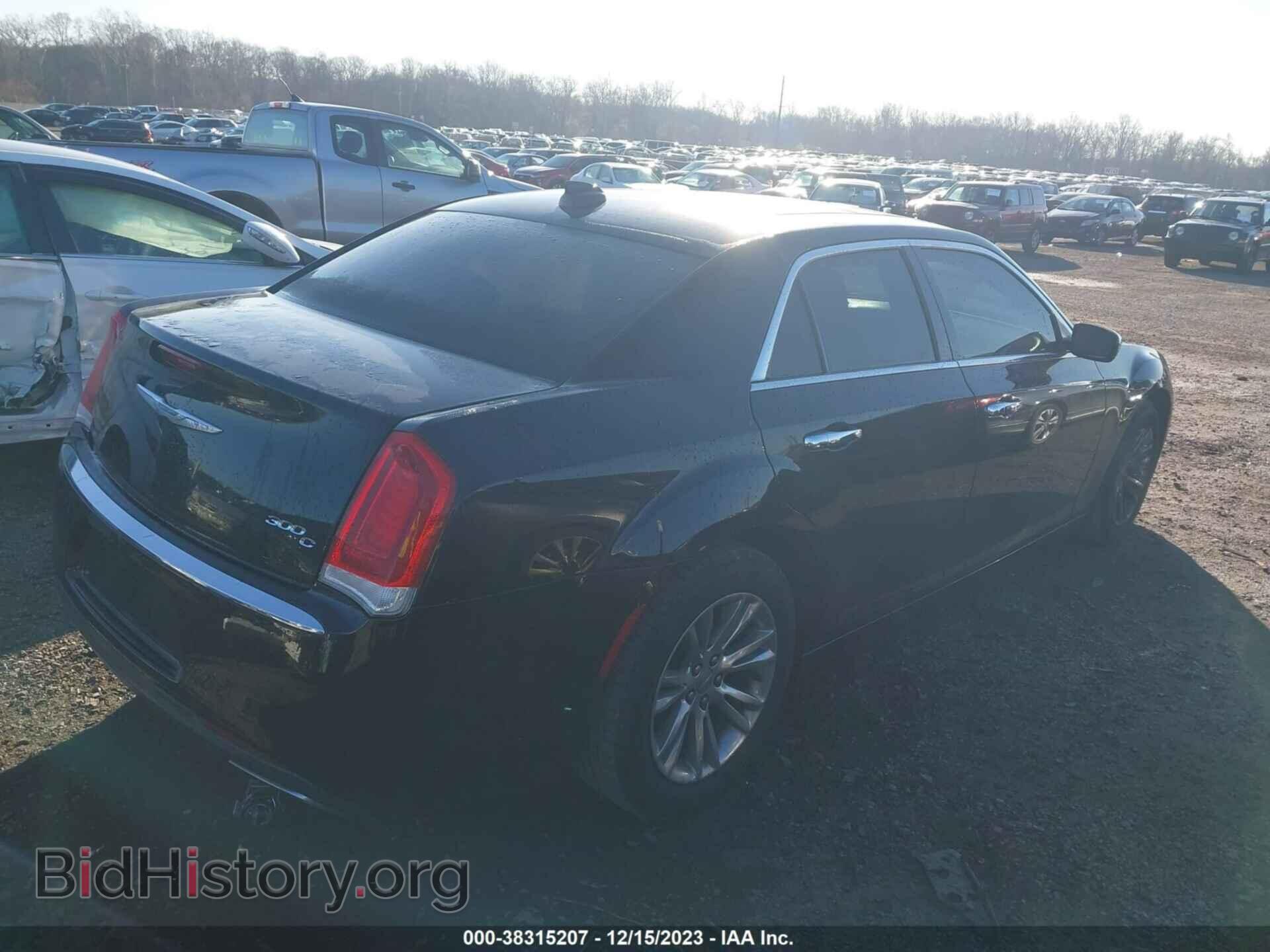 2015 CHRYSLER 300C - VIN: 2C3CCAEG9FH735827 - Фото 4