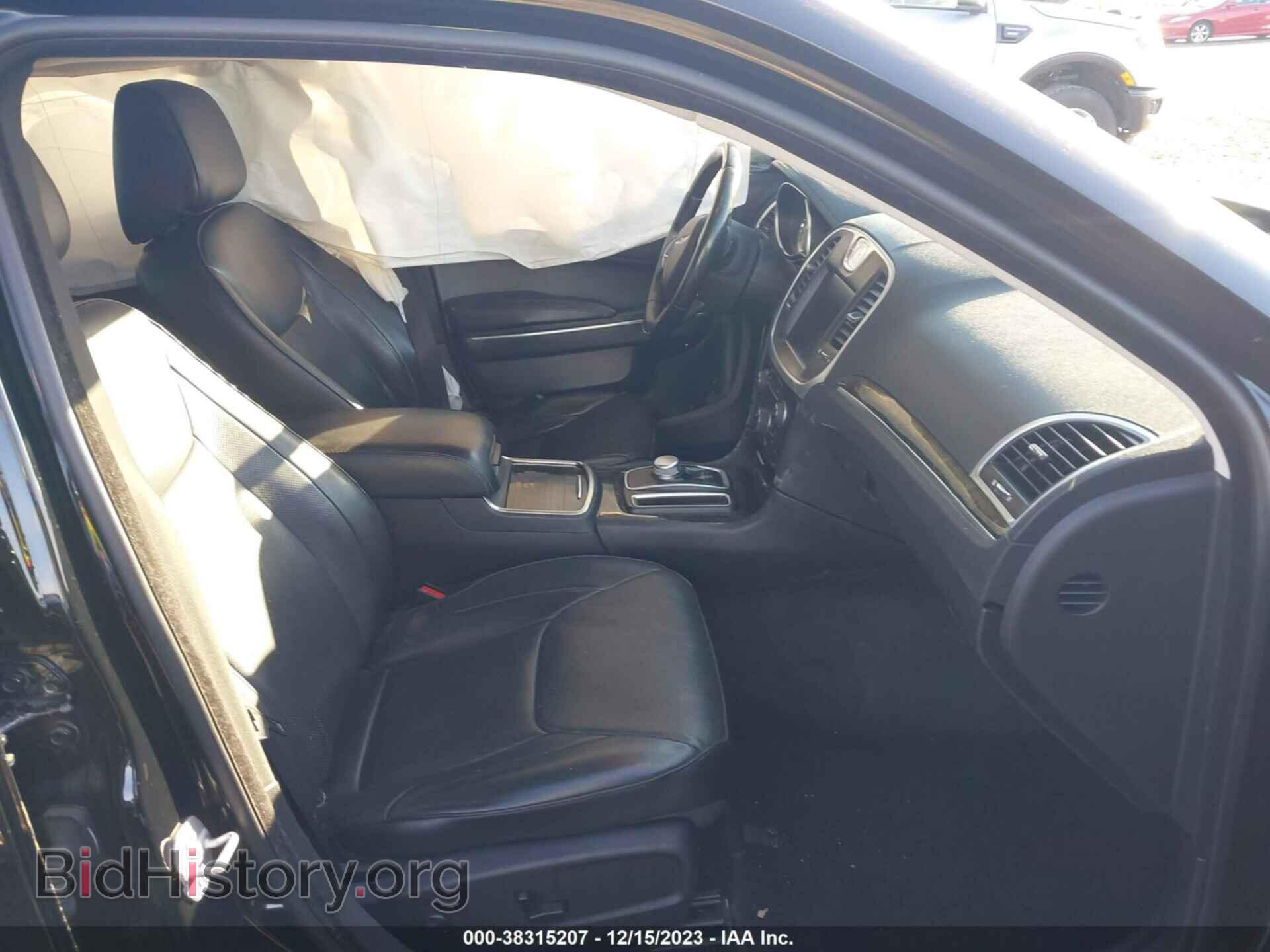 2015 CHRYSLER 300C - VIN: 2C3CCAEG9FH735827 - Фото 5