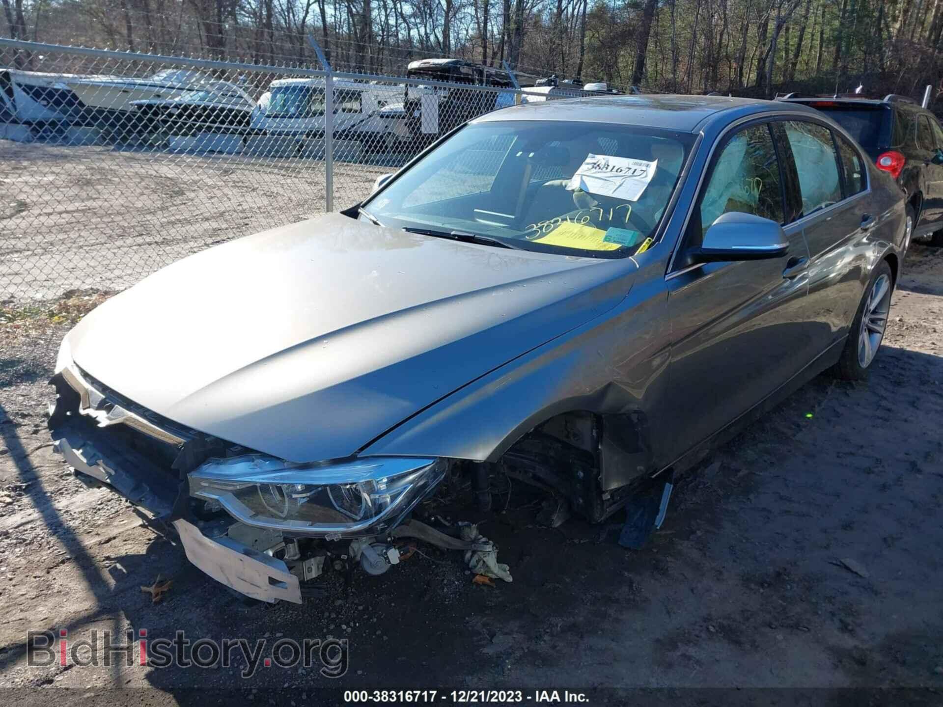 2018 BMW 330I - VIN: WBA8D9C53JEM33526 - Фото 2