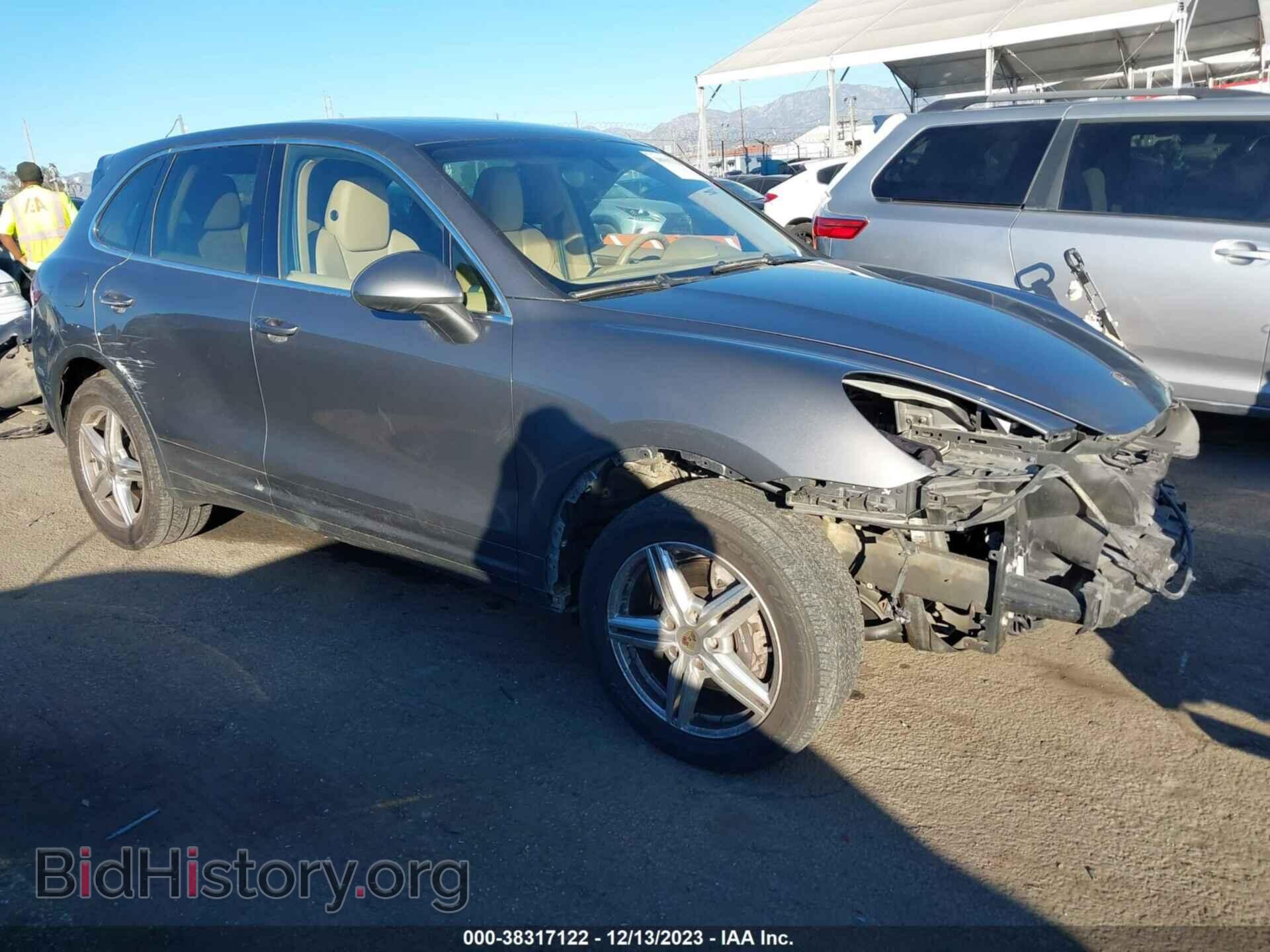 Фотография WP1AA2A29CLA02568 - PORSCHE CAYENNE 2012