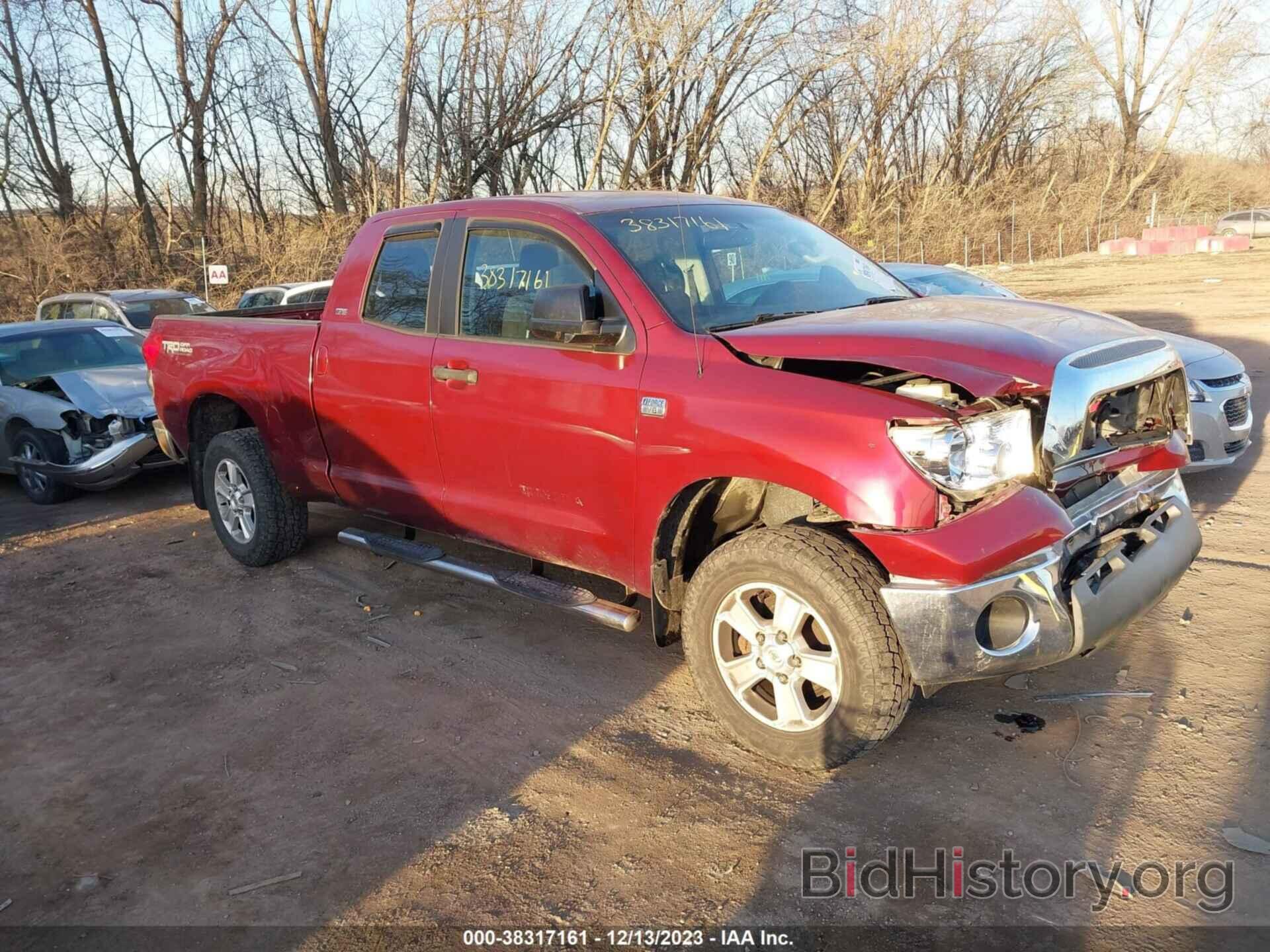 Фотография 5TBBT541X8S461398 - TOYOTA TUNDRA 4WD TRUCK 2008