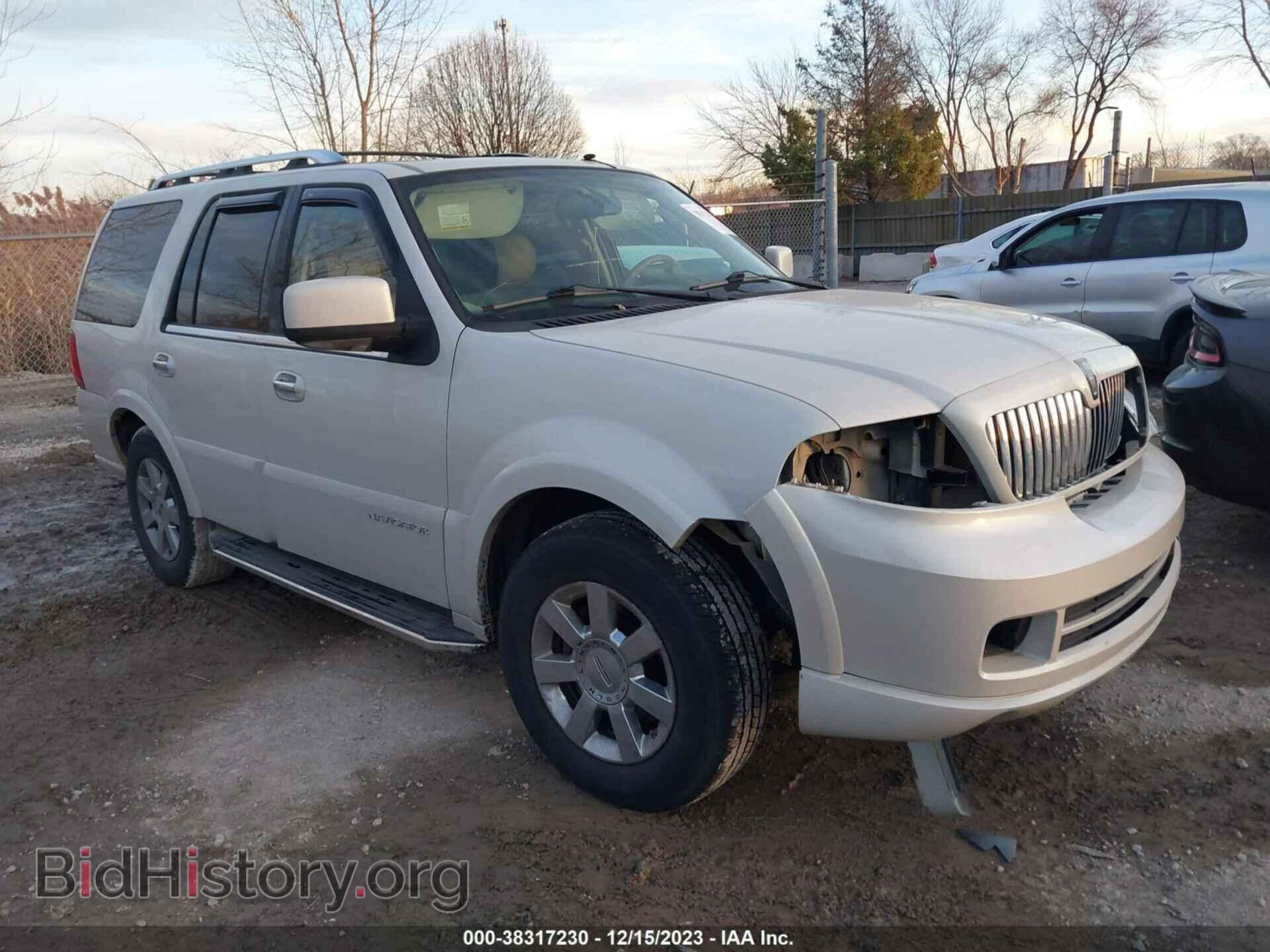 Фотография 5LMFU28586LJ28013 - LINCOLN NAVIGATOR 2006