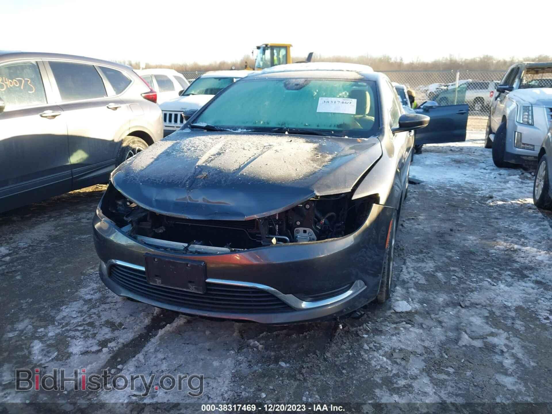 2015 CHRYSLER 200 - VIN: 1C3CCCAB0FN505543 - Photo 2