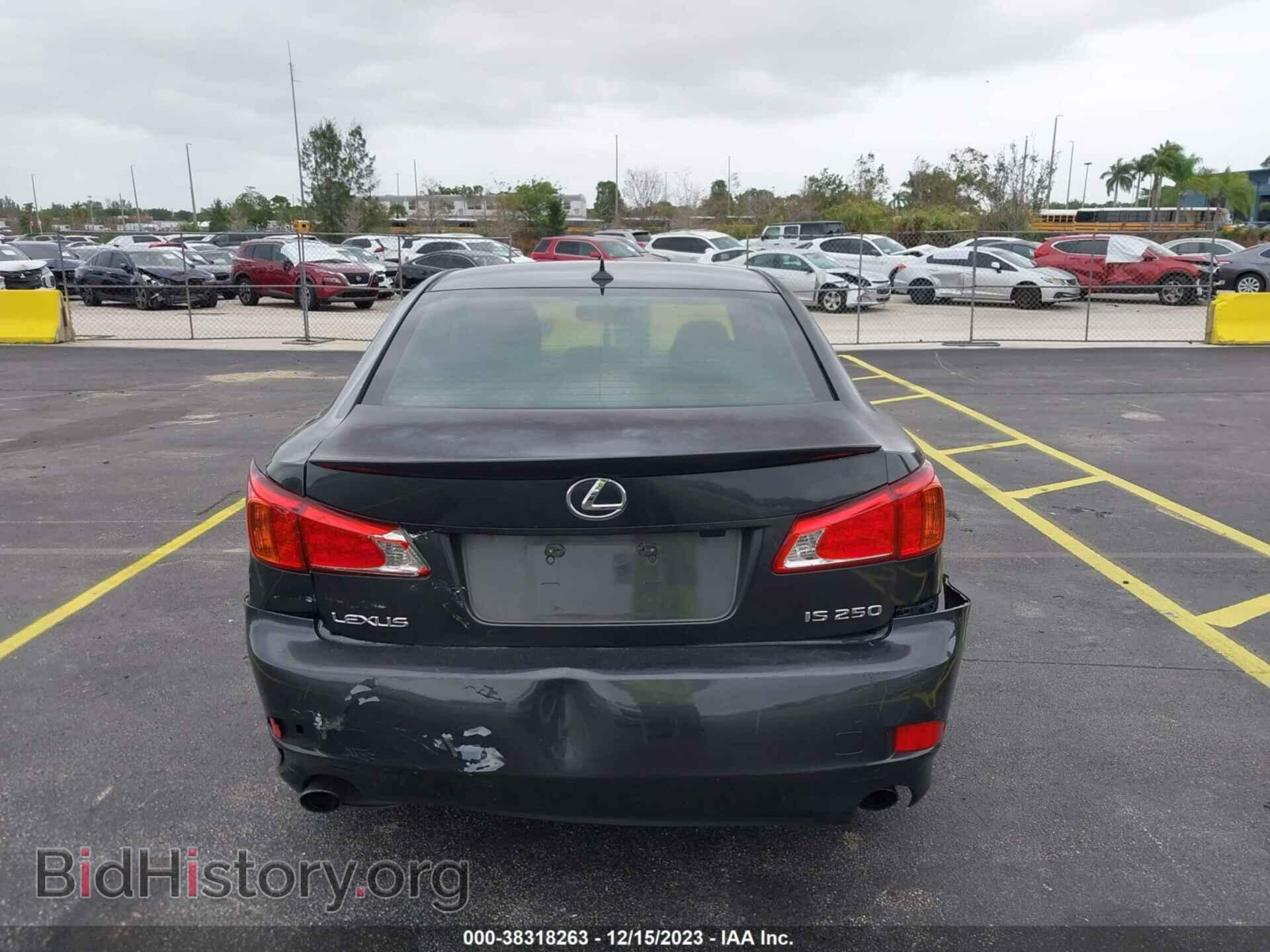 2010 LEXUS IS 250 - VIN: JTHBF5C24A5116340 - Photo 6