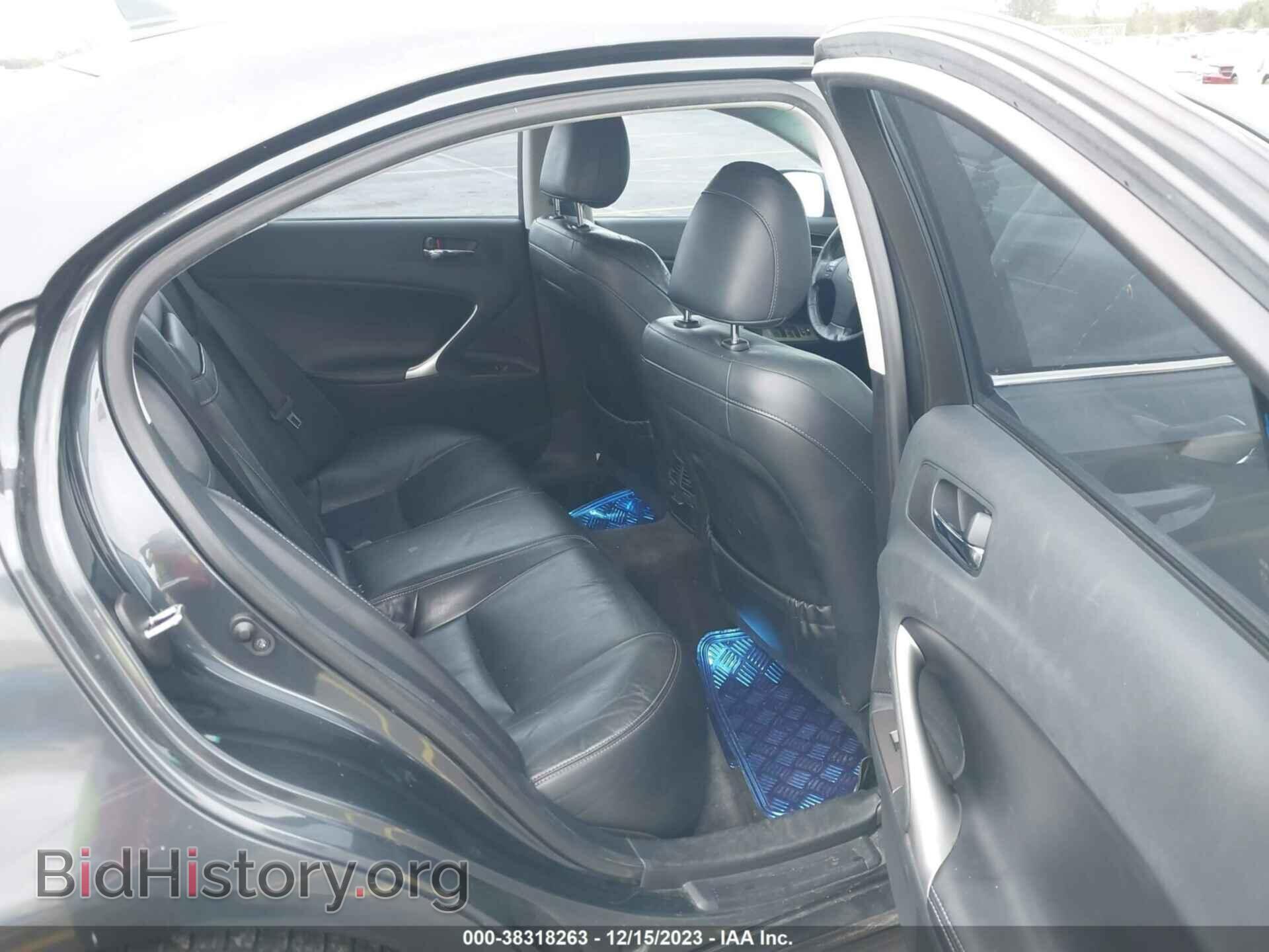 2010 LEXUS IS 250 - VIN: JTHBF5C24A5116340 - Photo 8