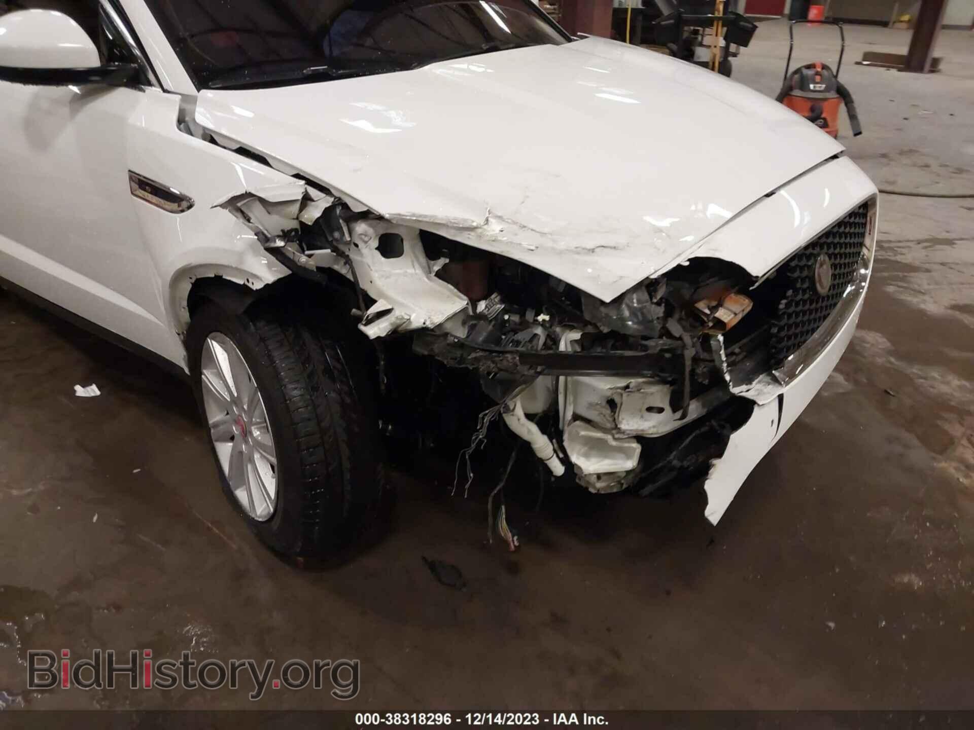 2018 JAGUAR E-PACE - VIN: SADFJ2FX6J1Z09089 - Фото 6
