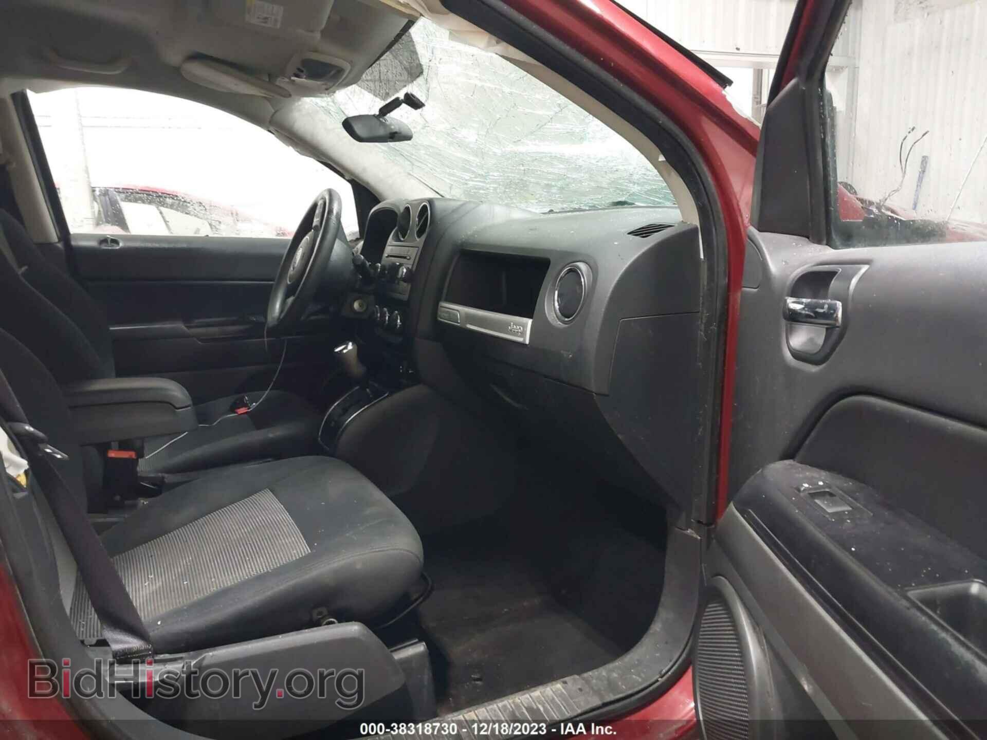 2014 JEEP COMPASS - VIN: 1C4NJDBB7ED800464 - Photo 5