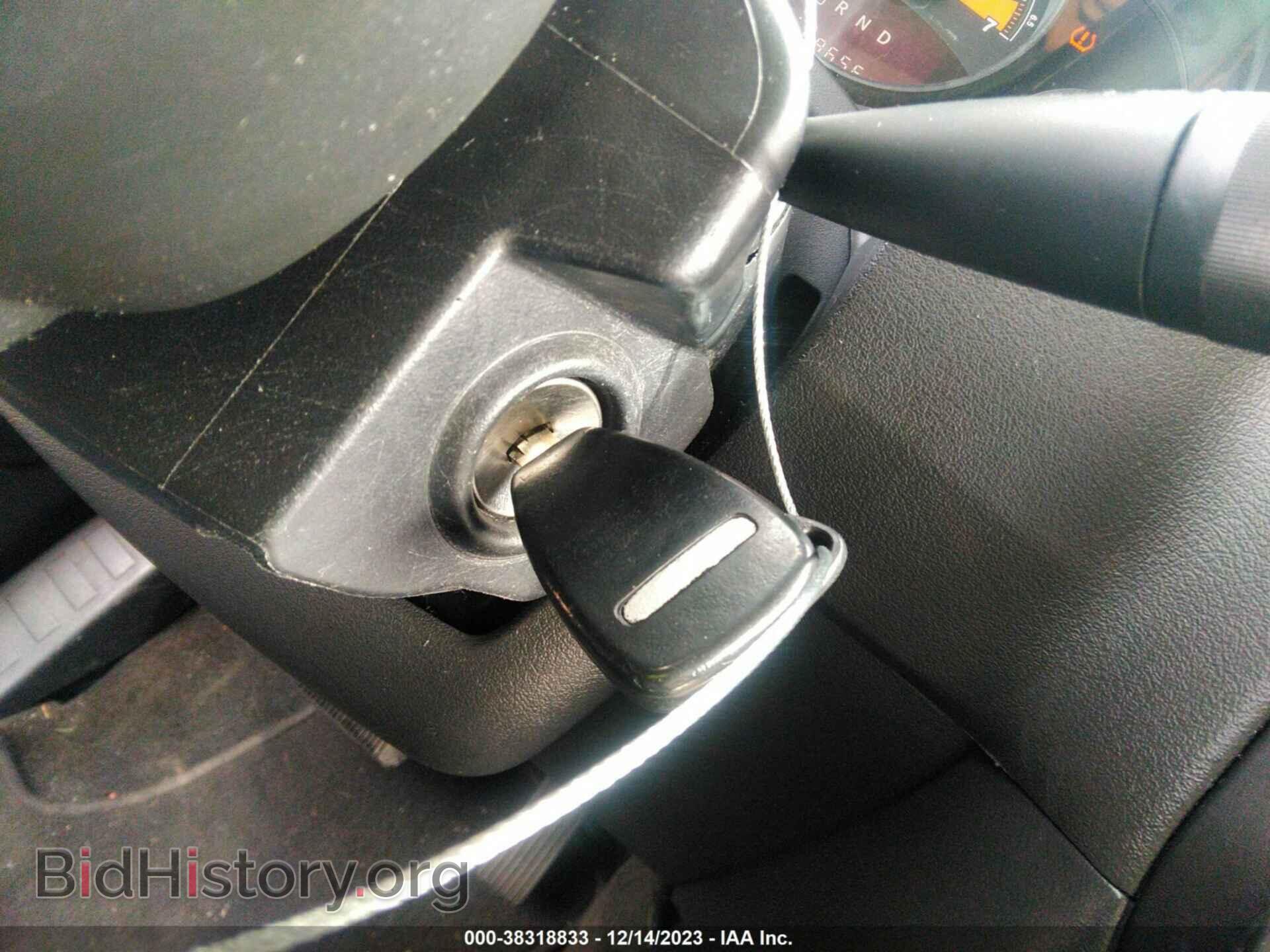 2016 JEEP COMPASS - VIN: 1C4NJCBB6GD807323 - Фото 11