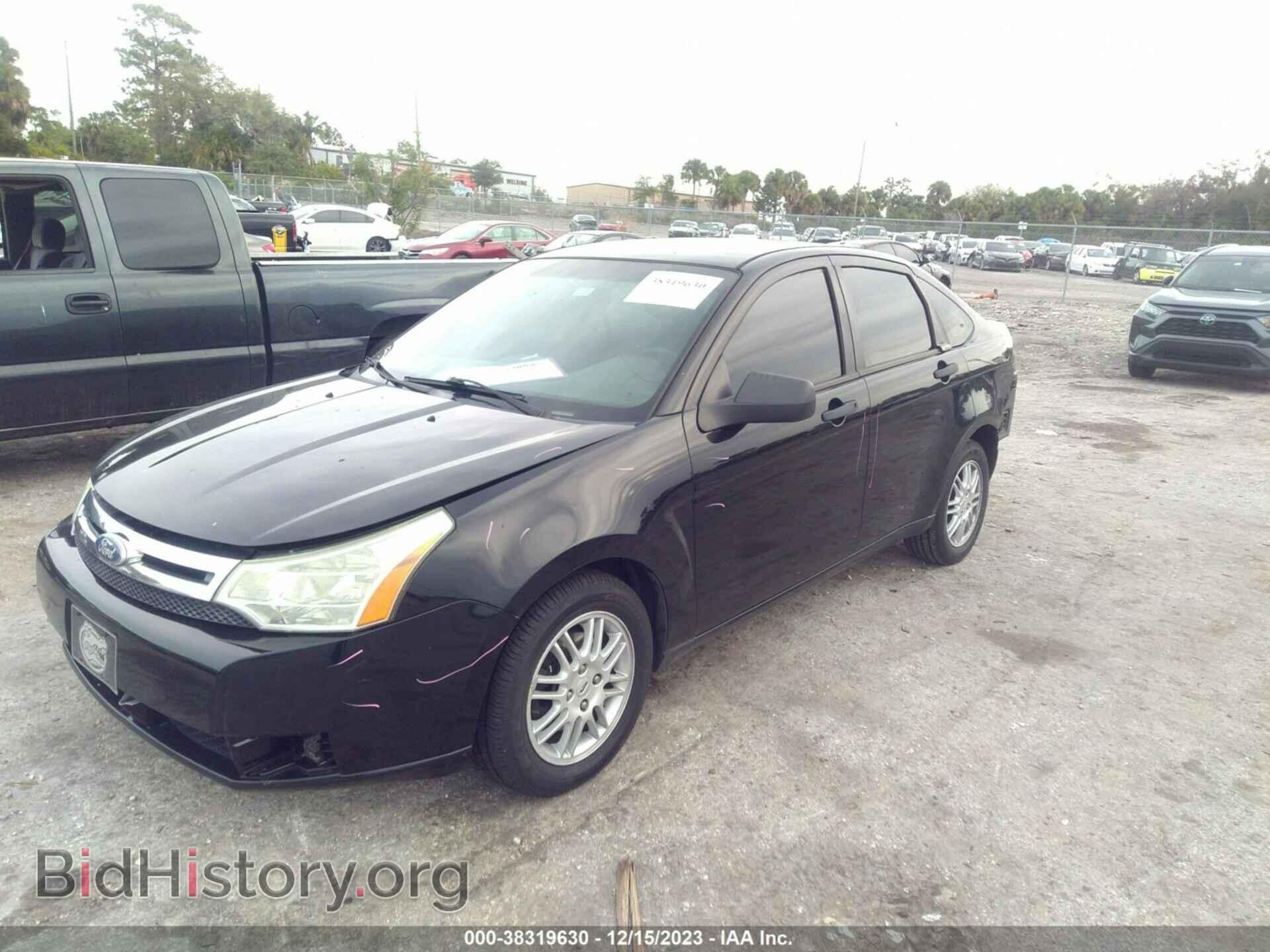 2010 FORD FOCUS - VIN: 1FAHP3FN3AW258004 - Фото 2