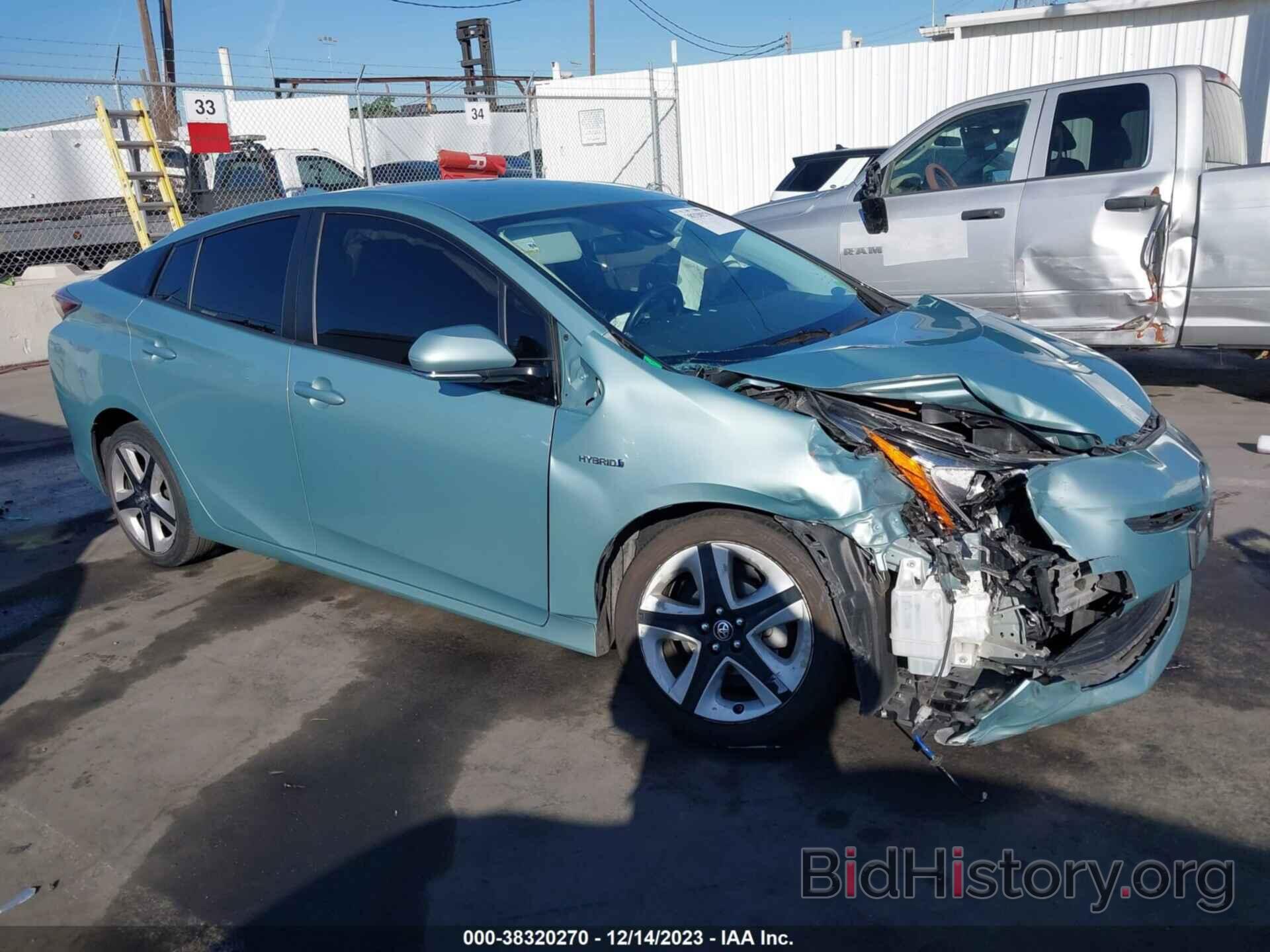 Фотография JTDKARFU8H3030488 - TOYOTA PRIUS 2017