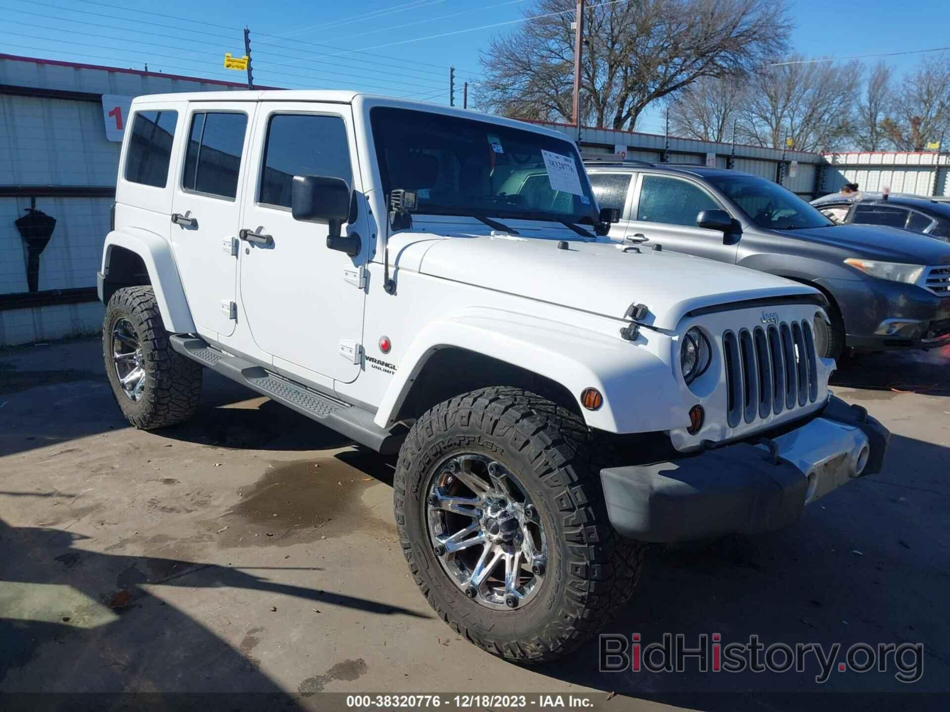 Photo 1C4HJWEGXCL103759 - JEEP WRANGLER UNLIMITED 2012