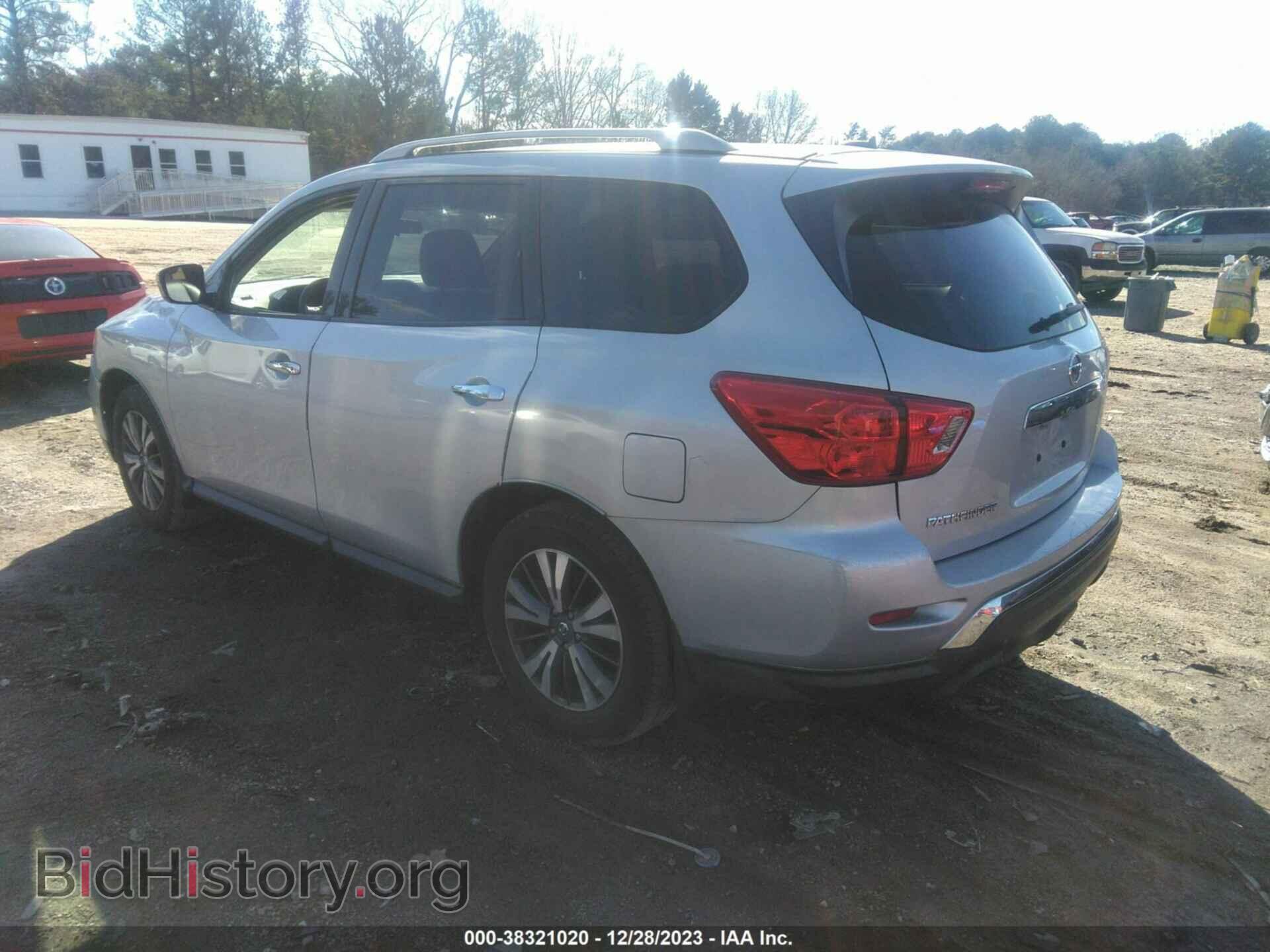 2017 NISSAN PATHFINDER - VIN: 5N1DR2MN7HC901736 - Фото 3