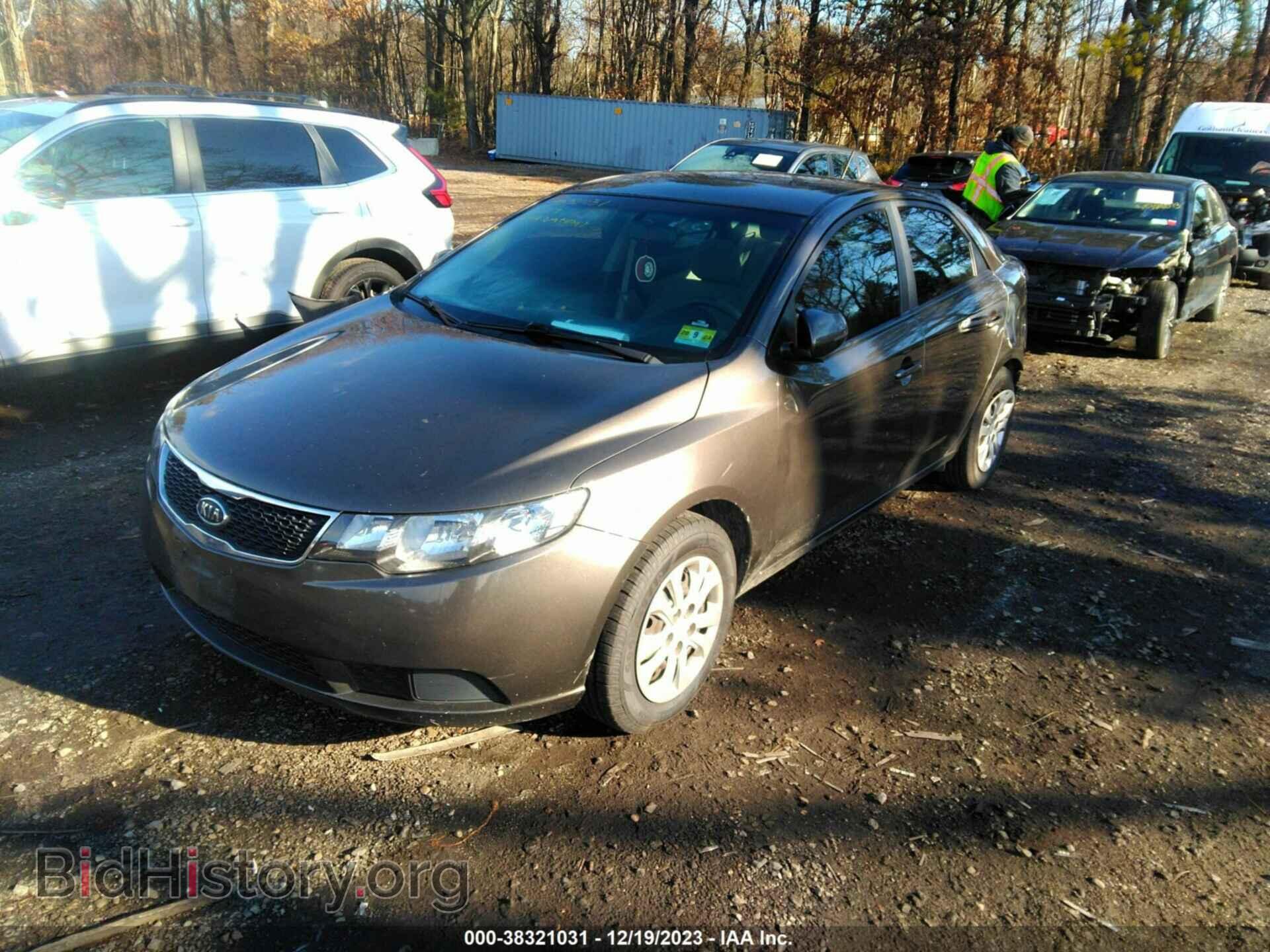 2012 KIA FORTE - VIN: KNAFU4A24C5586759 - Фото 2