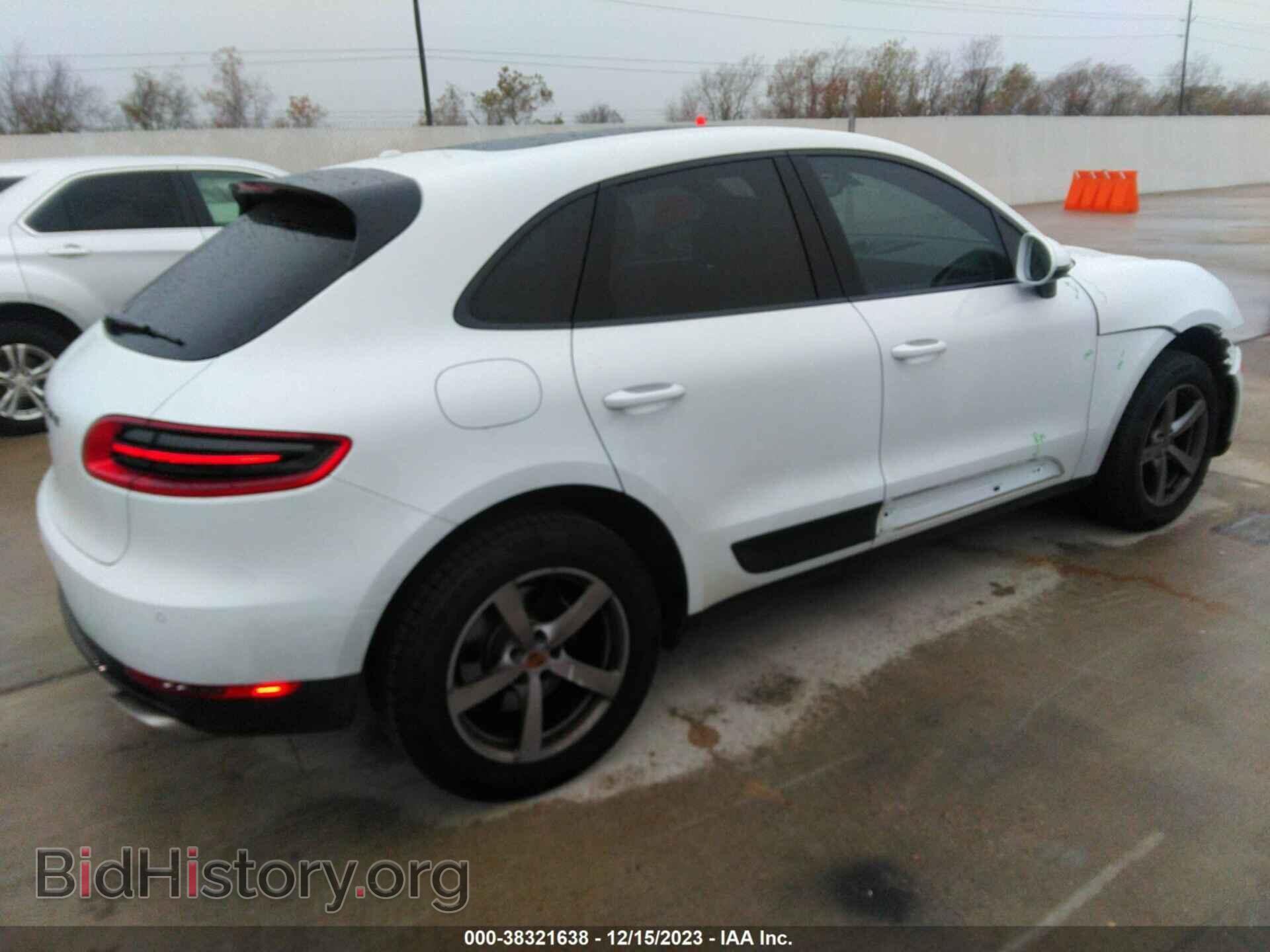 2018 PORSCHE MACAN - VIN: WP1AA2A52JLB22140 - Photo 4
