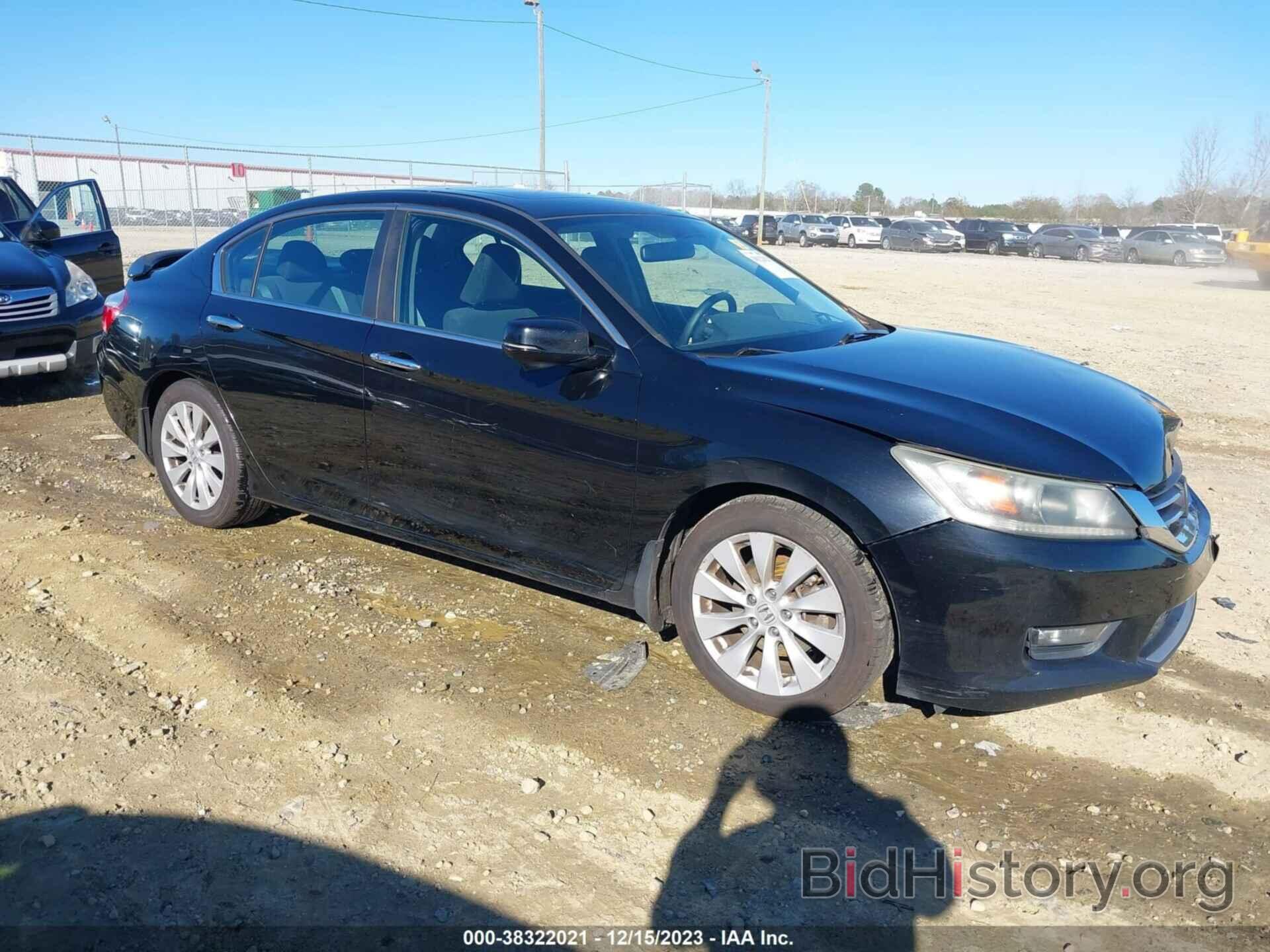 Photo 1HGCR2F73FA013980 - HONDA ACCORD 2015