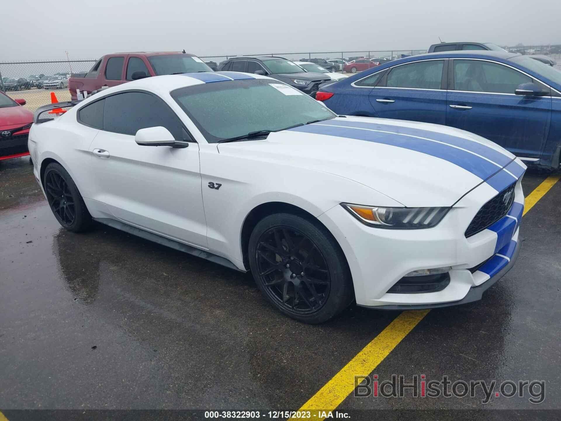 Photo 1FA6P8AM0H5321921 - FORD MUSTANG 2017