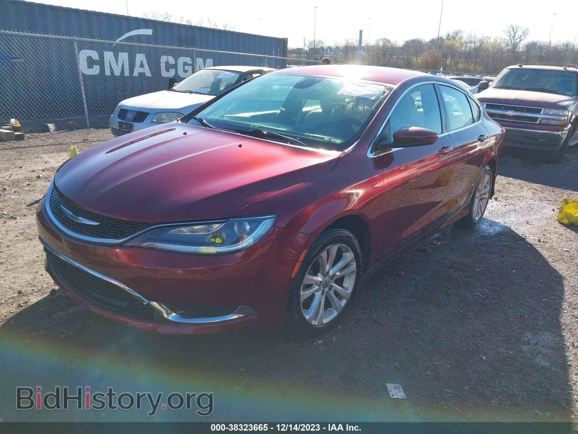 2015 CHRYSLER 200 - VIN: 1C3CCCAB8FN615434 - Фото 2