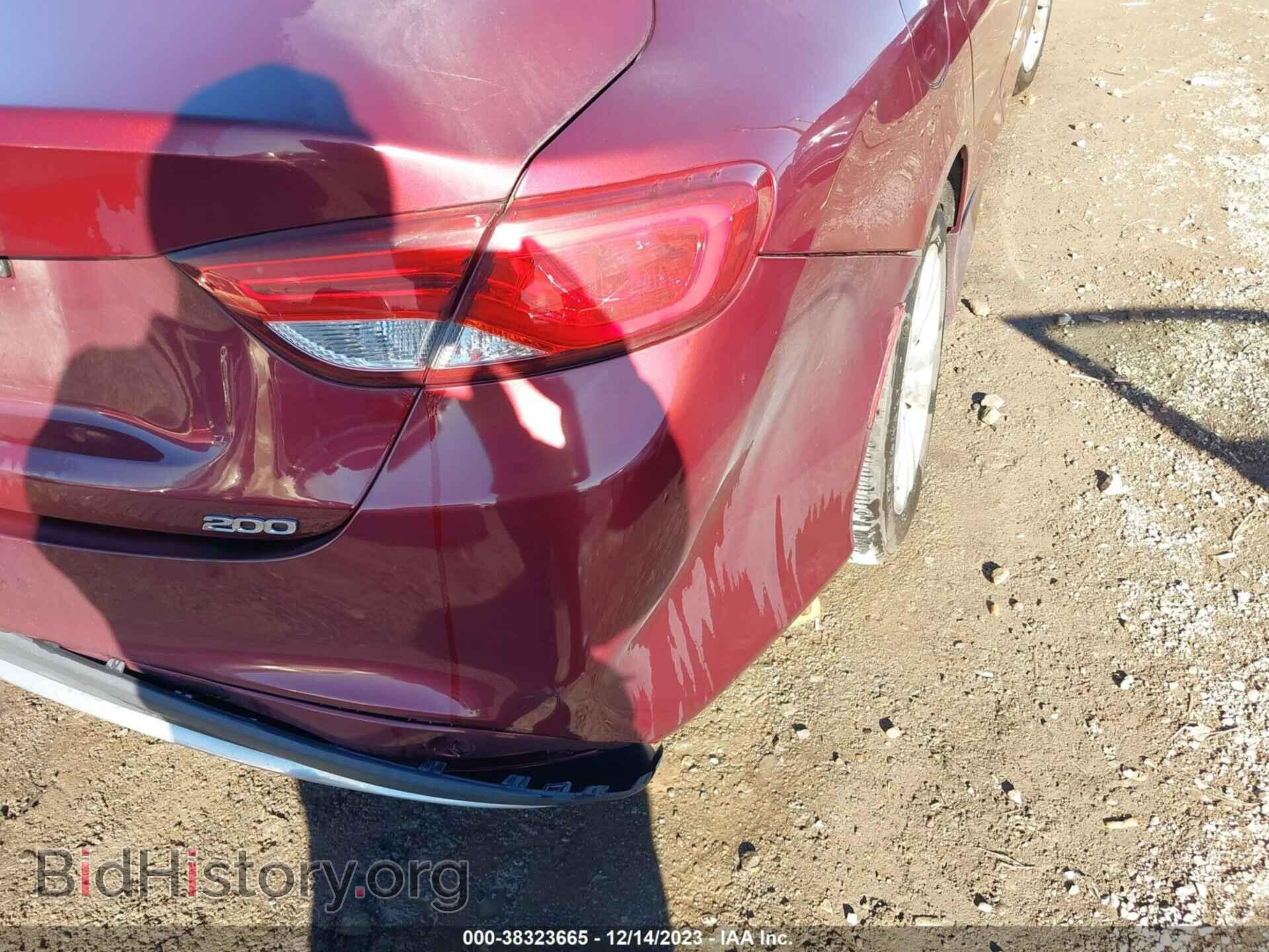 2015 CHRYSLER 200 - VIN: 1C3CCCAB8FN615434 - Фото 6