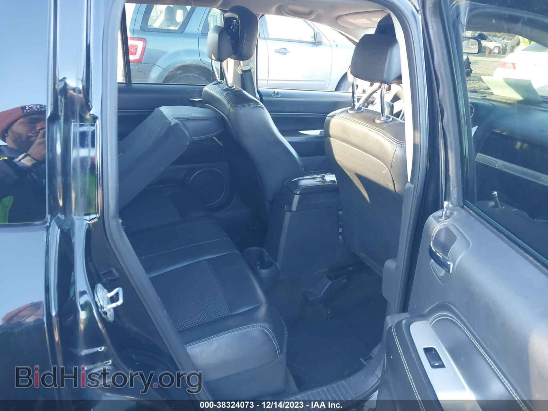 2014 JEEP COMPASS - VIN: 1C4NJCEA2ED522697 - Photo 8