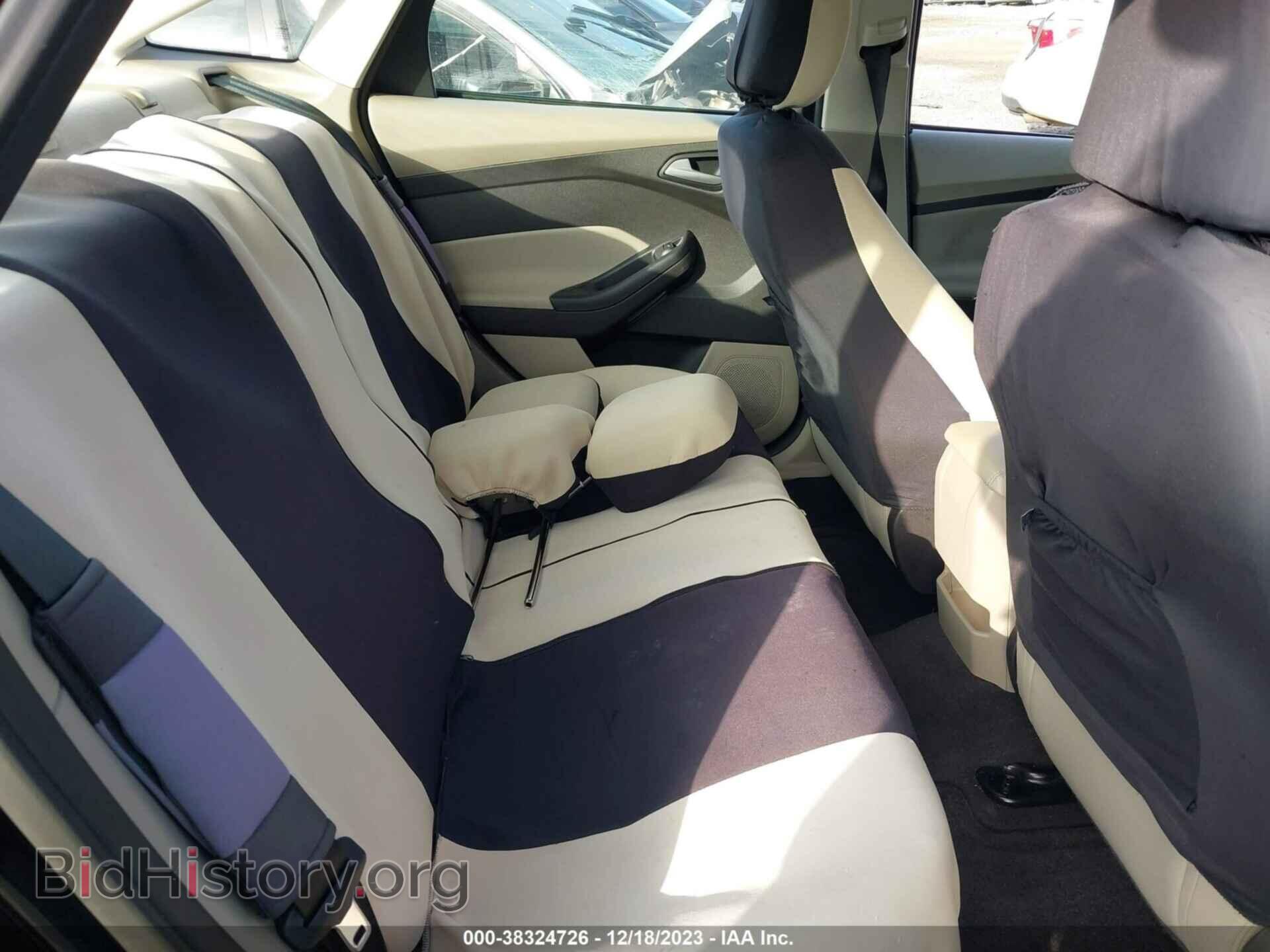 2016 FORD FOCUS - VIN: 1FADP3F26GL273756 - Photo 8
