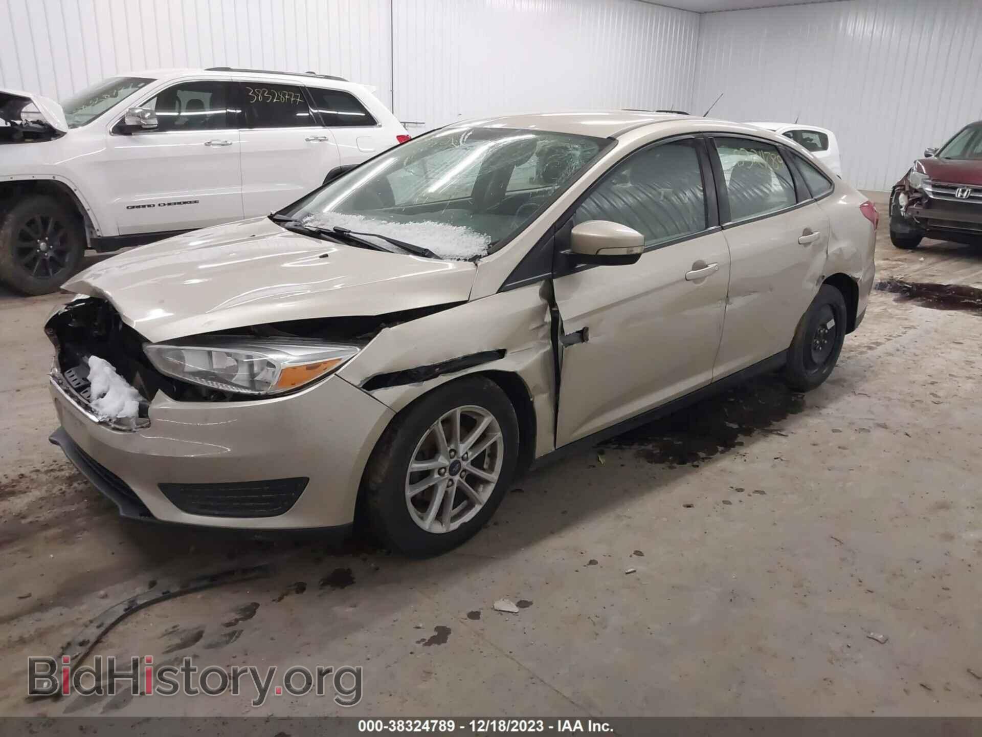 2017 FORD FOCUS - VIN: 1FADP3F23HL303796 - Photo 2
