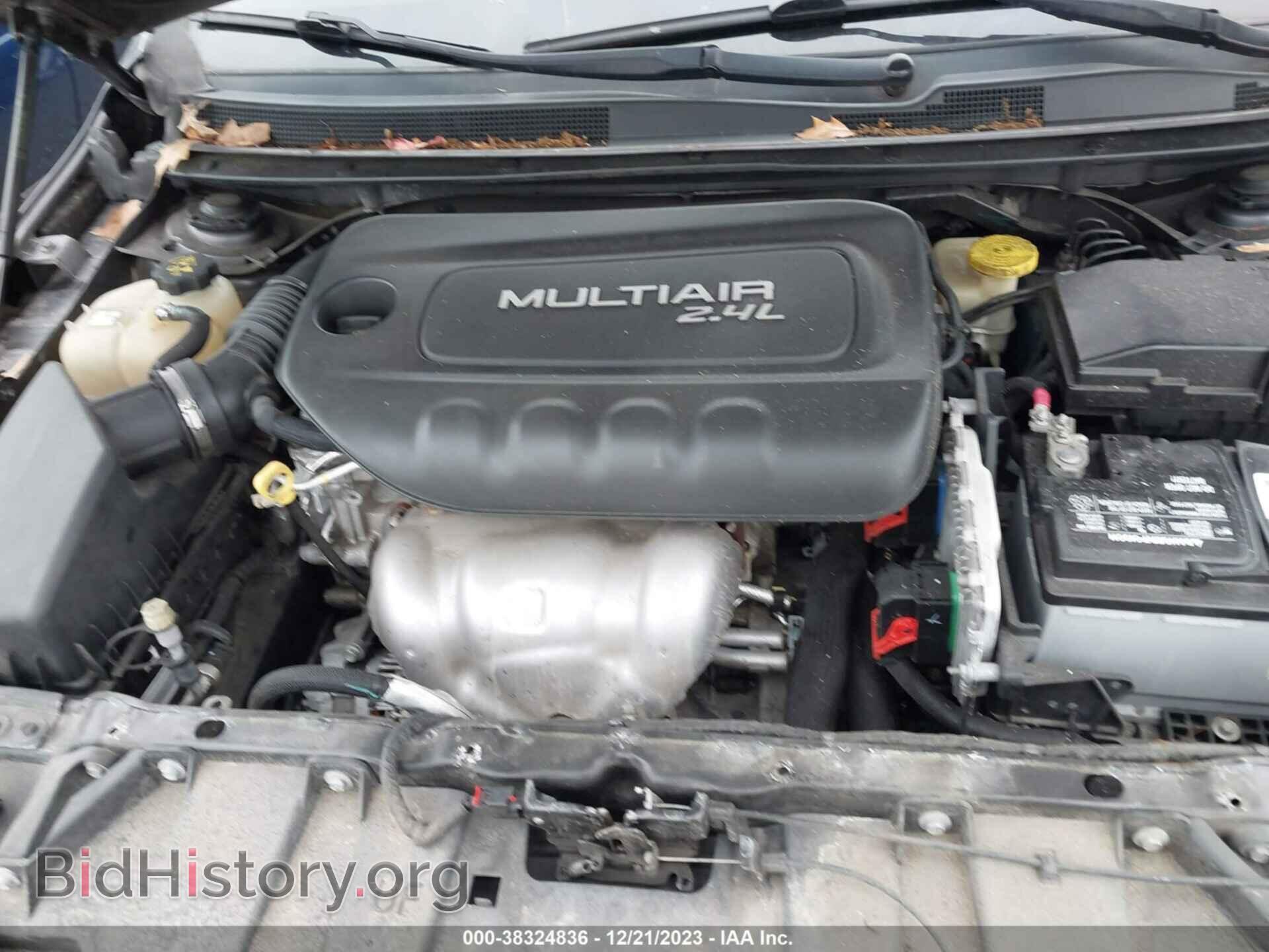 2015 CHRYSLER 200 - VIN: 1C3CCCCB8FN525195 - Фото 10