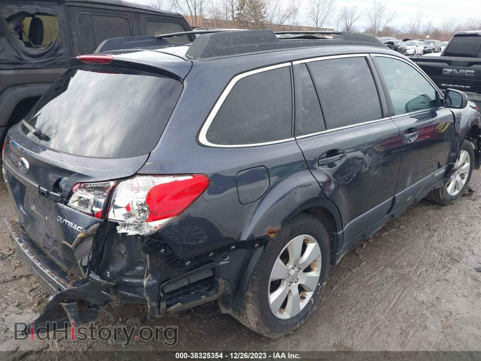 2011 SUBARU OUTBACK - VIN: 4S4BRCCC8B3313803 - Фото 4