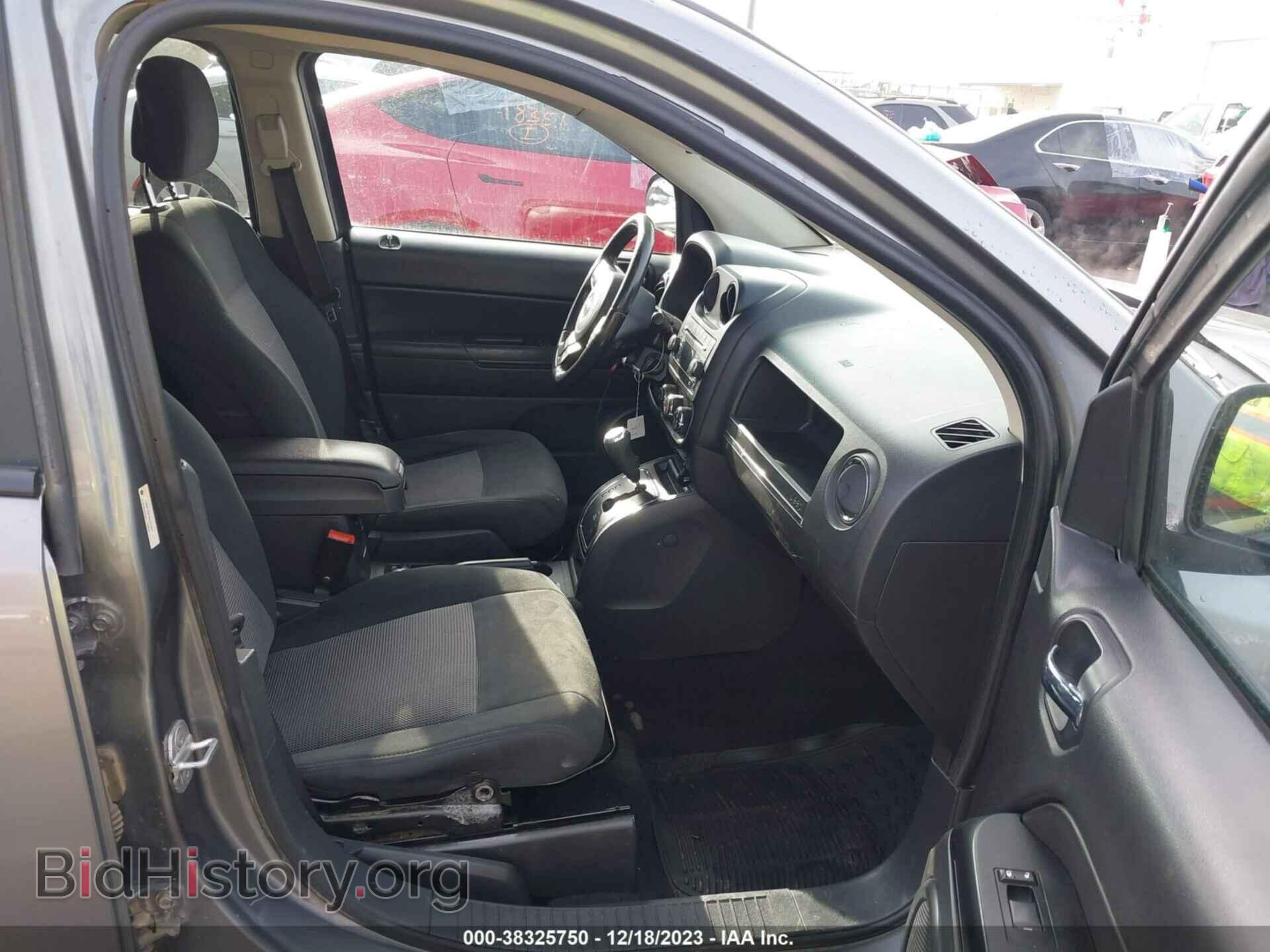 2011 JEEP COMPASS - VIN: 1J4NF1FB1BD257807 - Photo 5