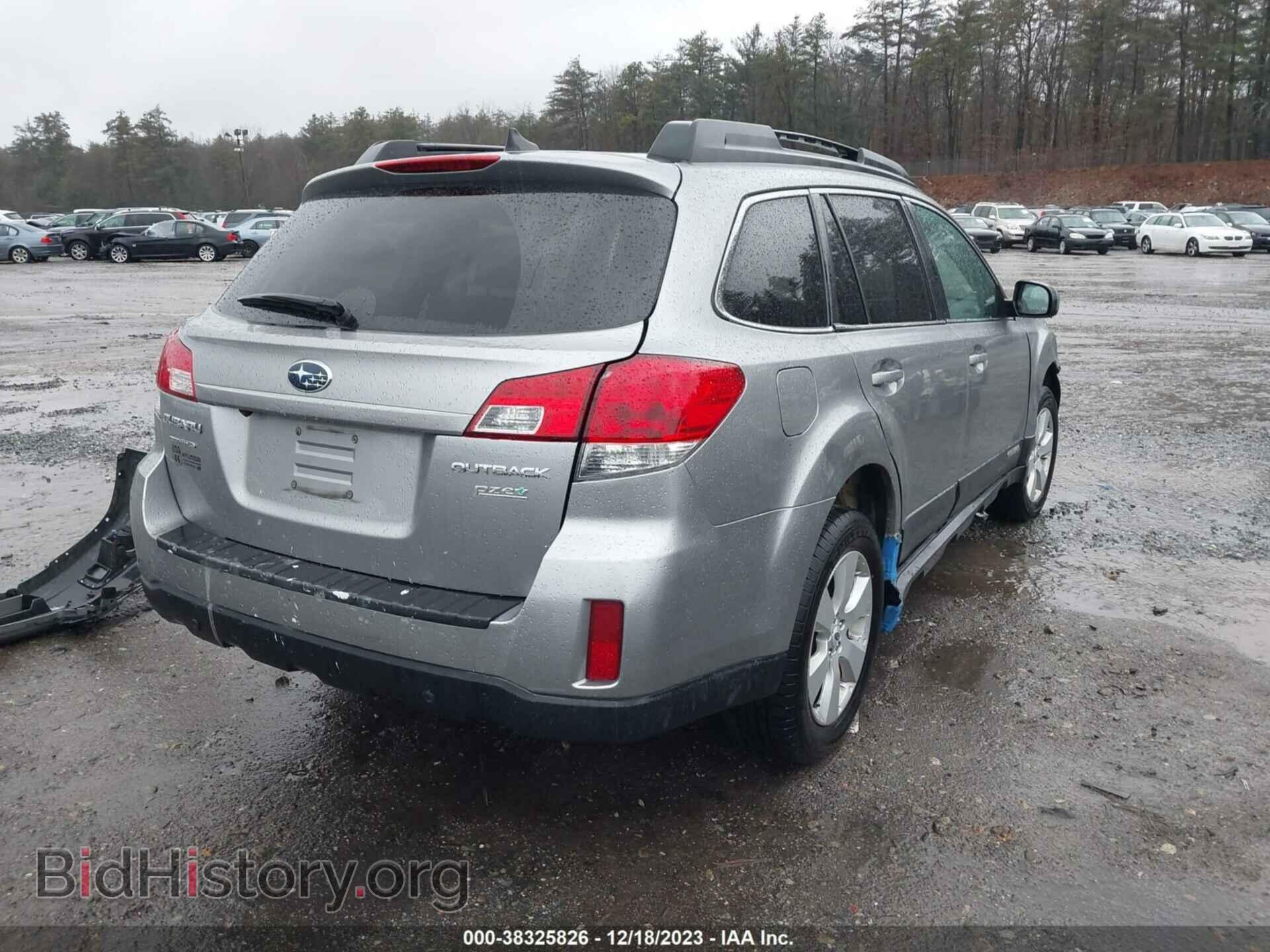 2011 SUBARU OUTBACK - VIN: 4S4BRBKC8B3431121 - Фото 4