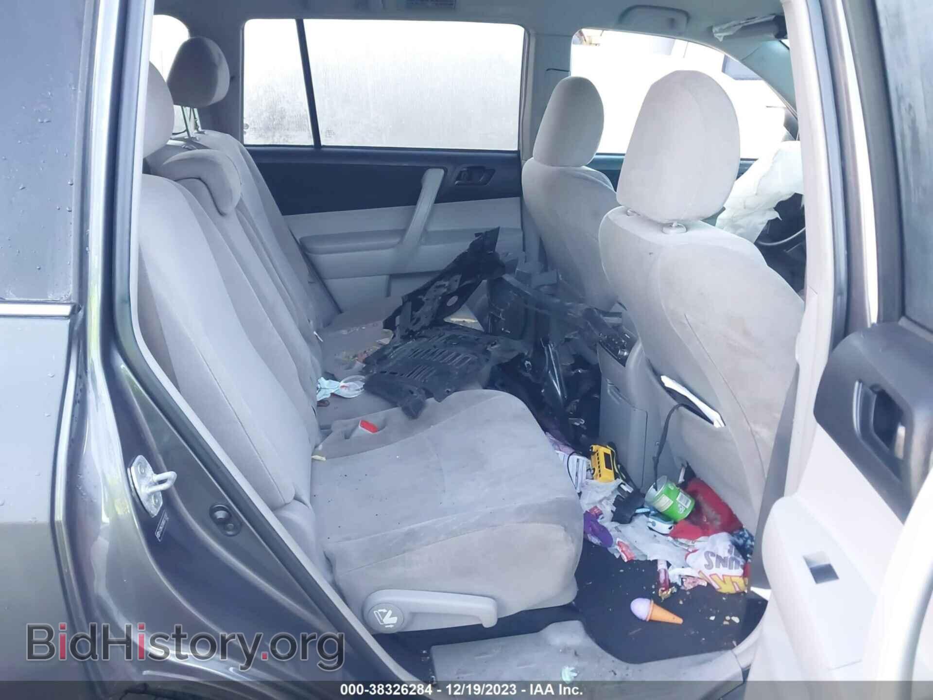 2013 TOYOTA HIGHLANDER - VIN: 5TDBK3EH8DS213767 - Фото 8